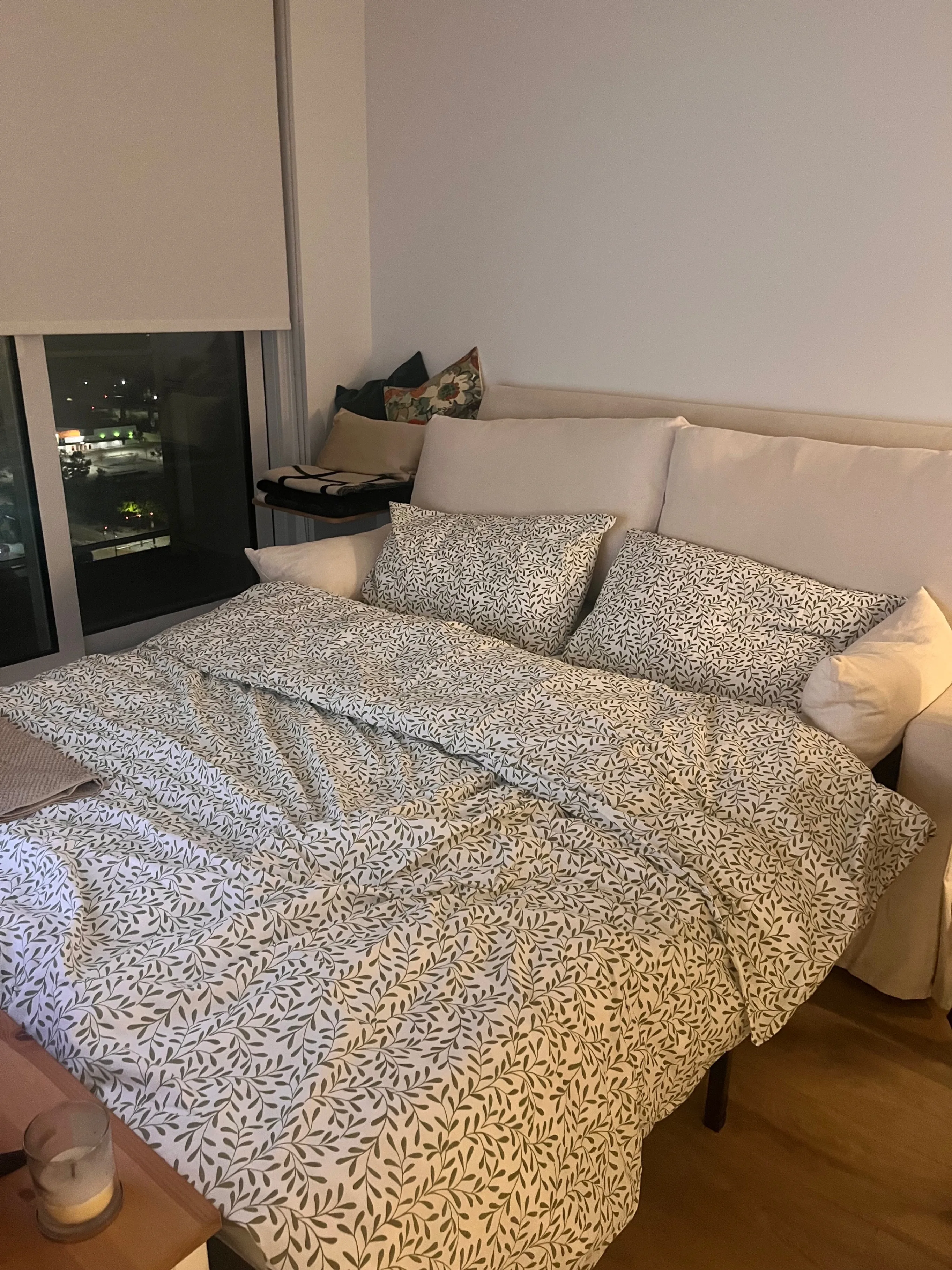 Moving sale! IKEA Sofabed, Queen image indicator(6)