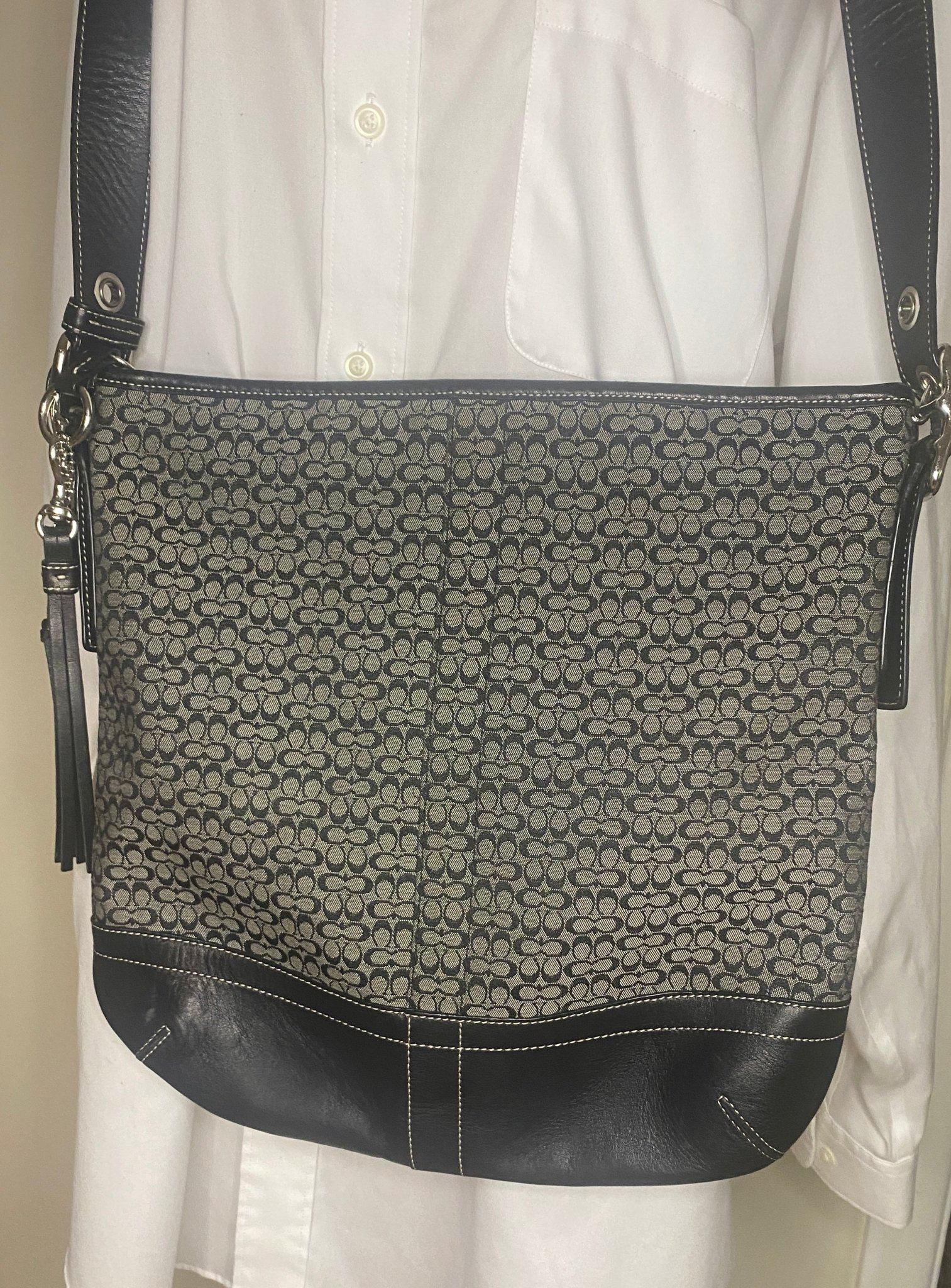 Coach Signature Jacquard Black Gray Crossbody Purse F065-F10416 - photo 2