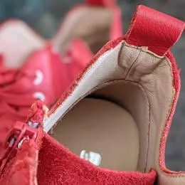 Women's shoes - genuine leather - brand new- size 8-9 image indicator(5)