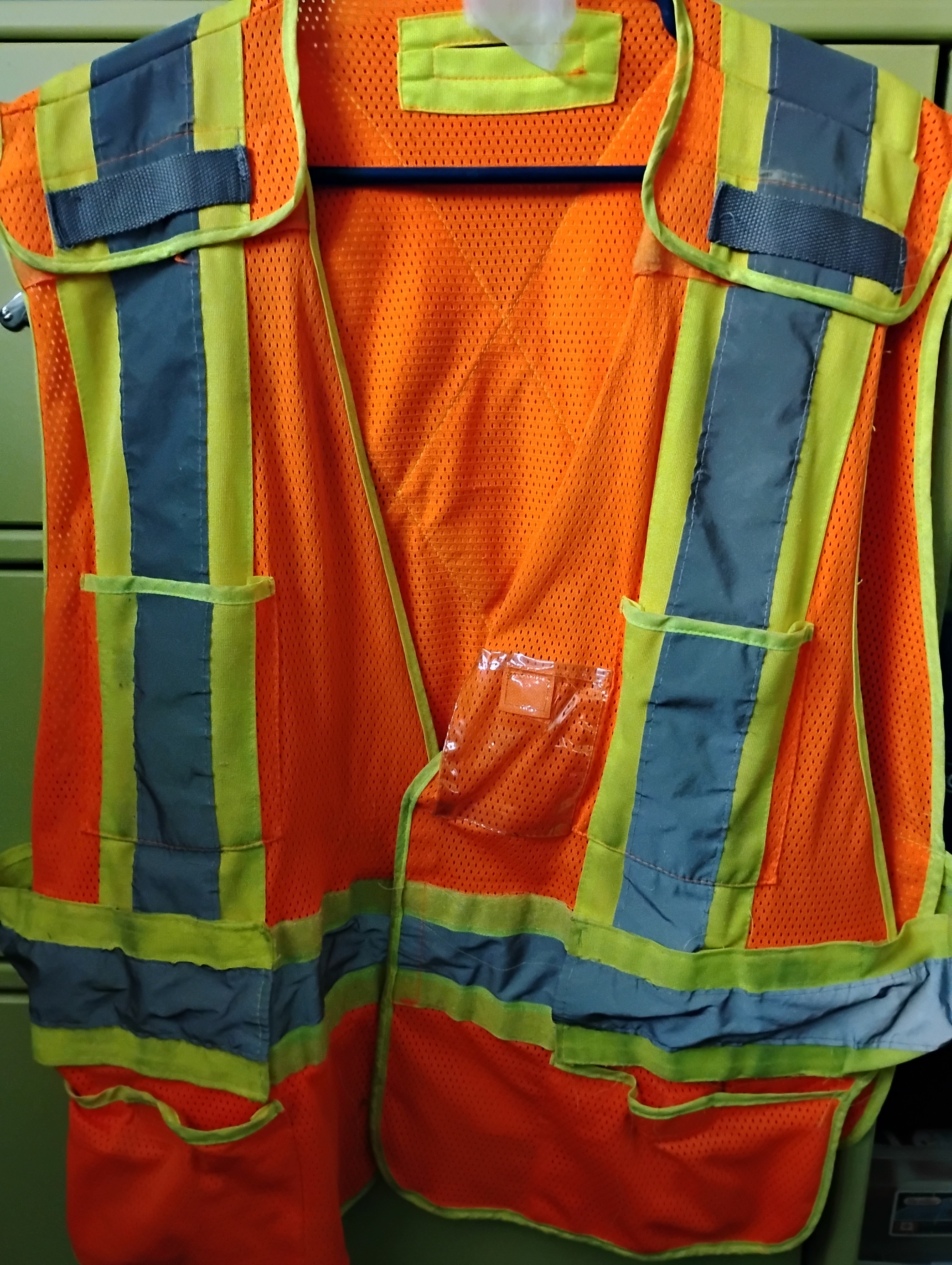 High-Visibility Adjustable Safety Vest – Good Condition