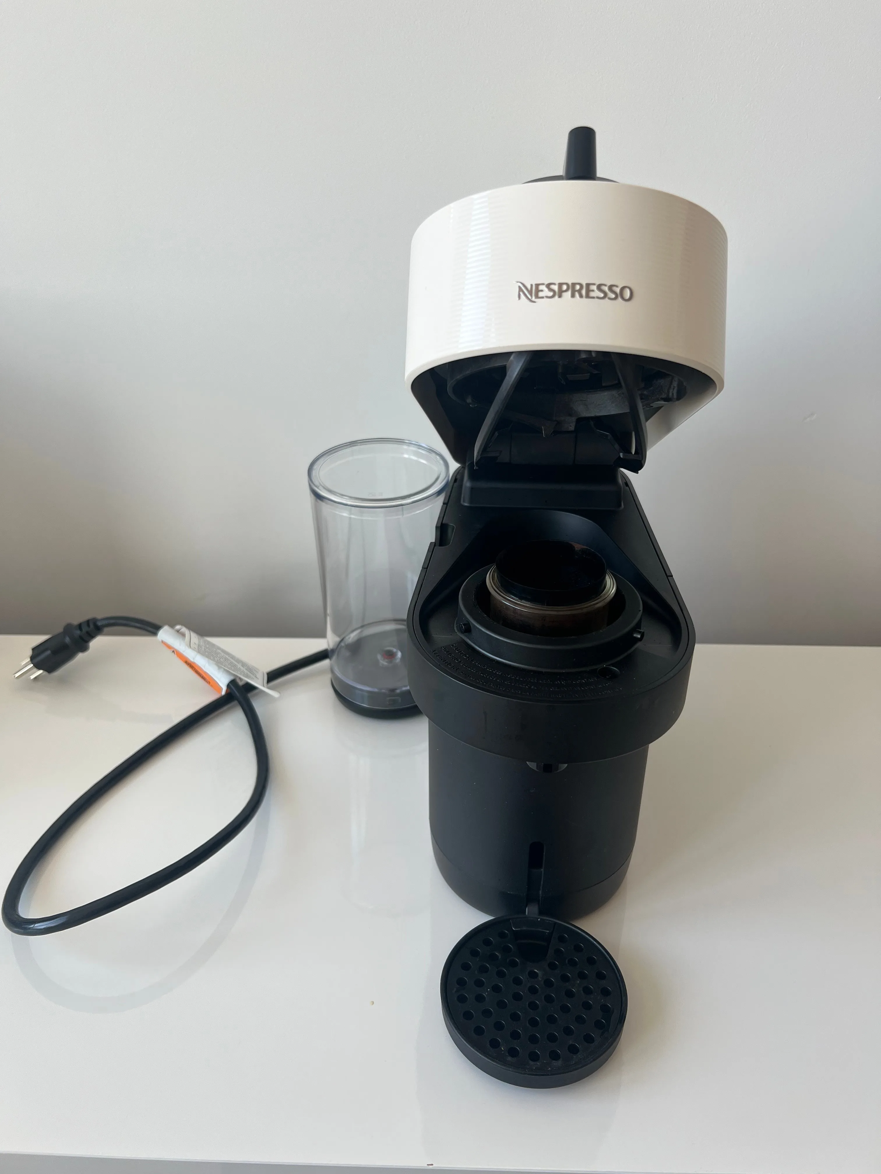 Nespresso VERTUO Pop+ Machine - Great Condition