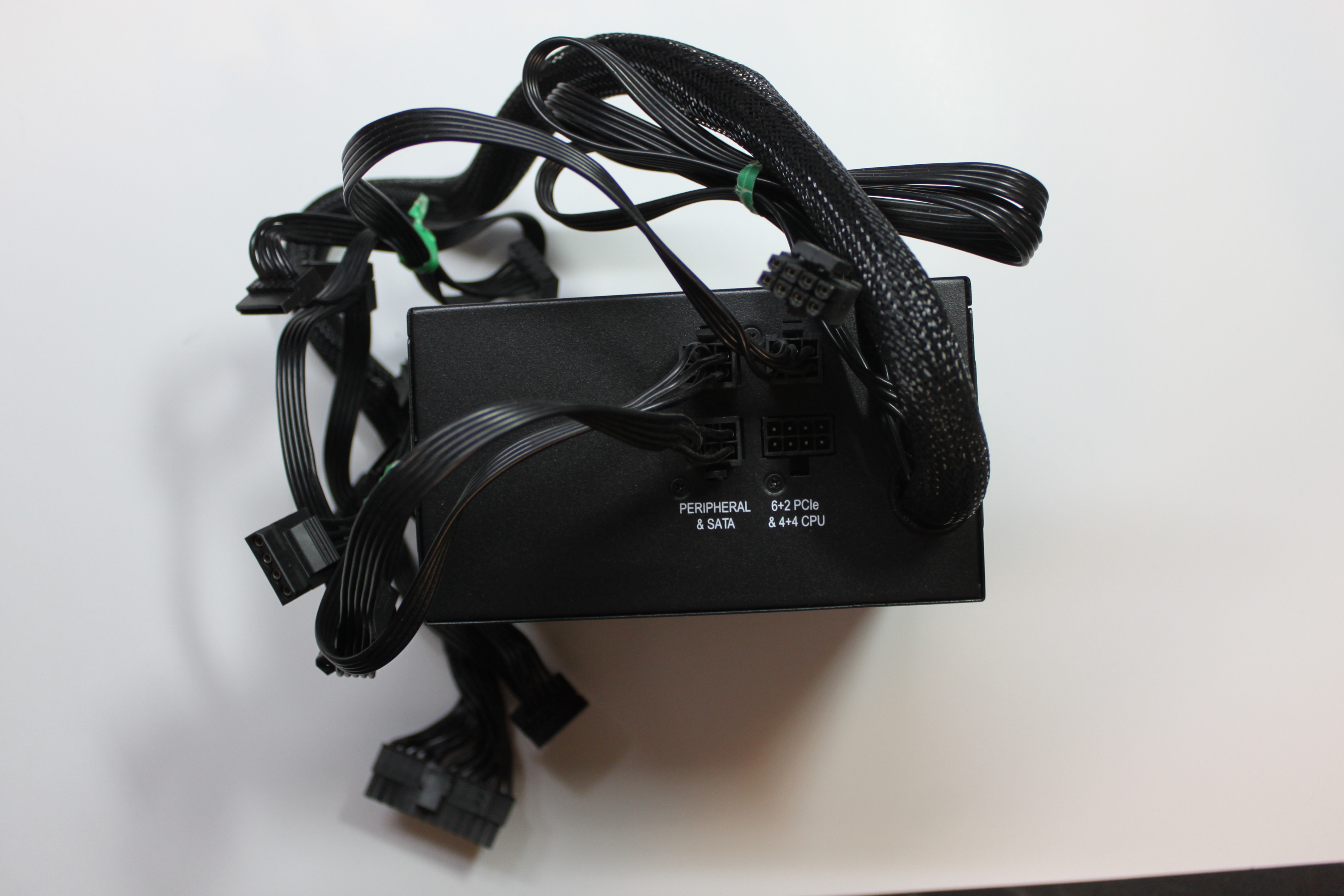 Corsair TX550M Power supply - photo 5
