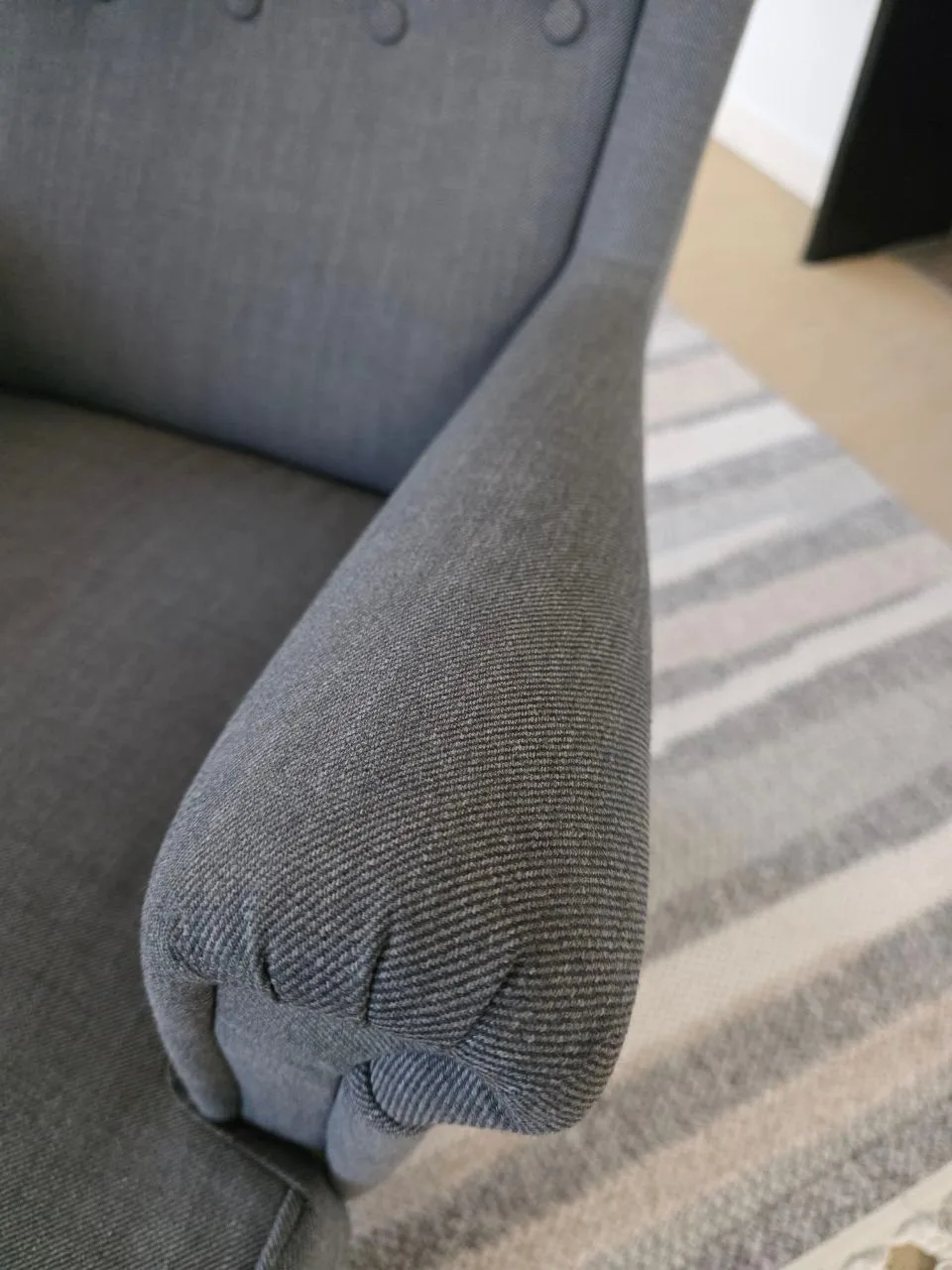 IKEA STRANDMON Armchair image indicator(5)