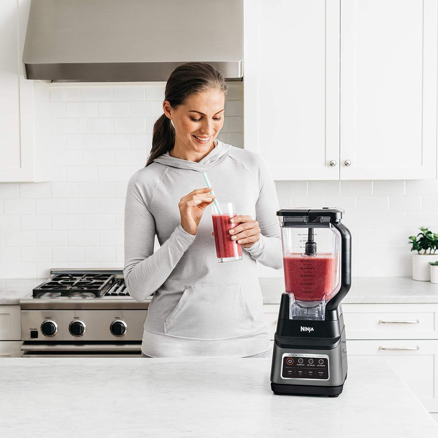 Ninja BN701C Professional Plus Blender – 1400W, 72oz Pitcher, - photo 2
