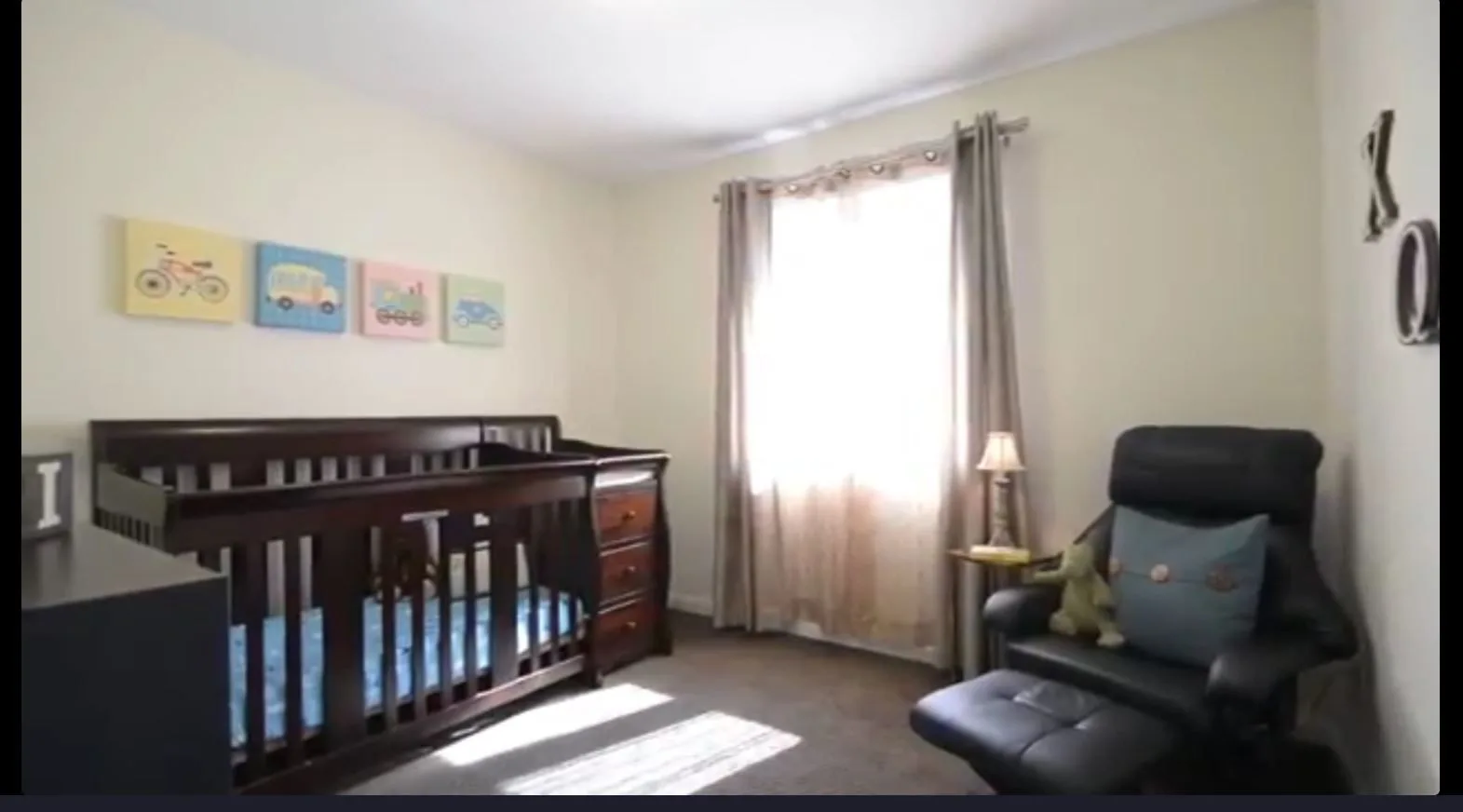 4 Bedroom 2.5 Bathroom Detached House image indicator(3)