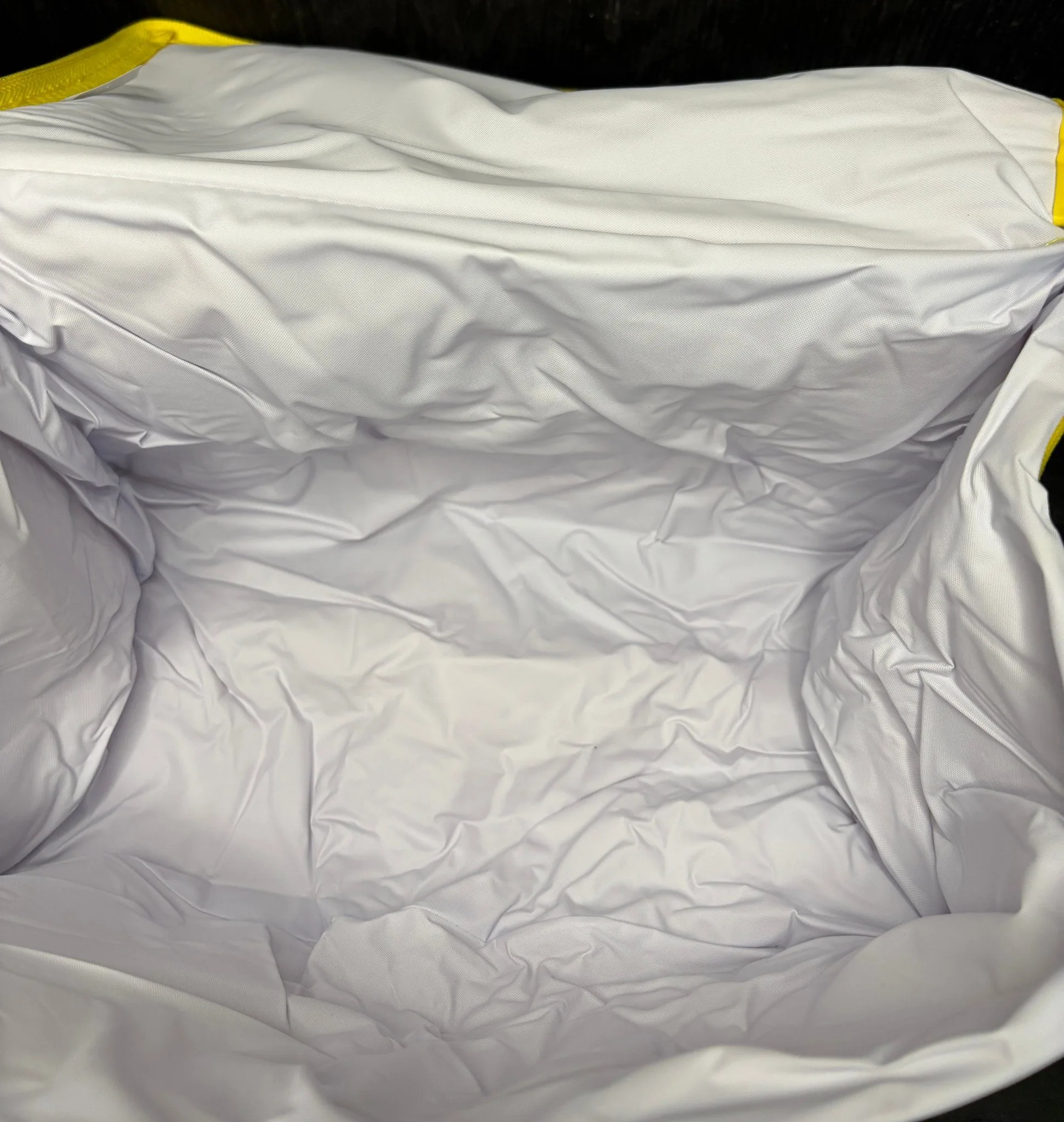 Black’s Photography Yellow Soft Cooler Film Bag image indicator(4)