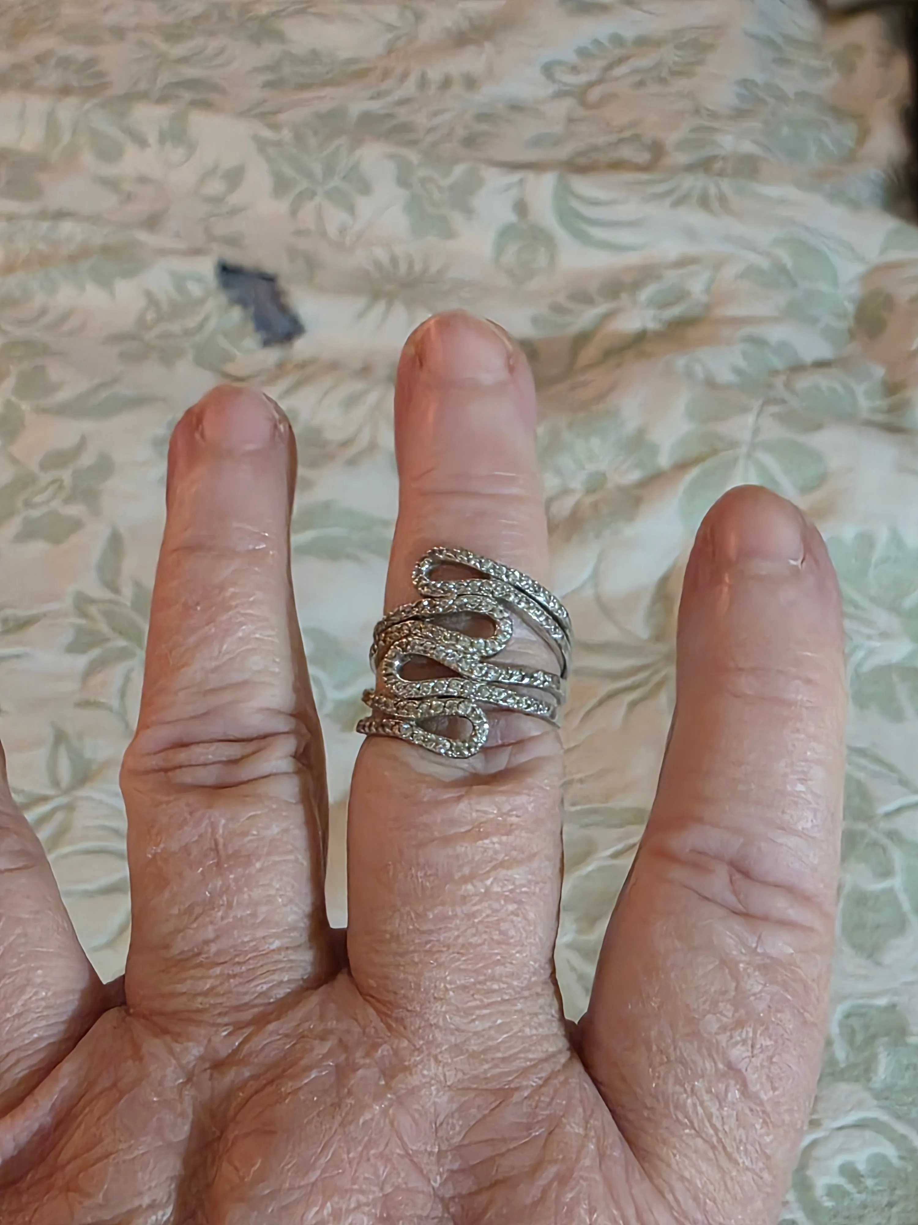 Silver Tone Rhinestone Statement Ring image indicator(3)