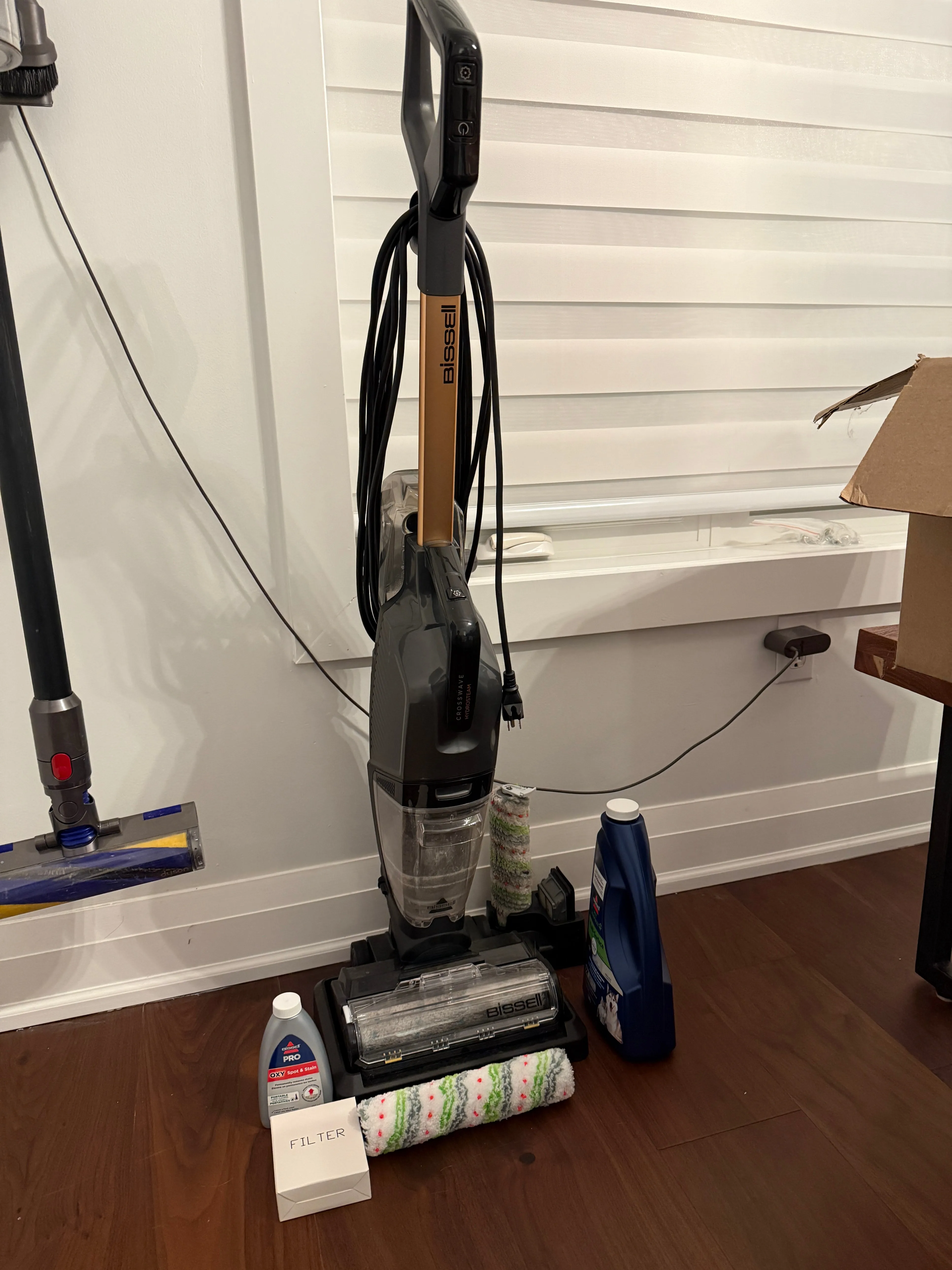 Bissell CrossWave HydroSteam - With NEW Roller & Filter image indicator(2)