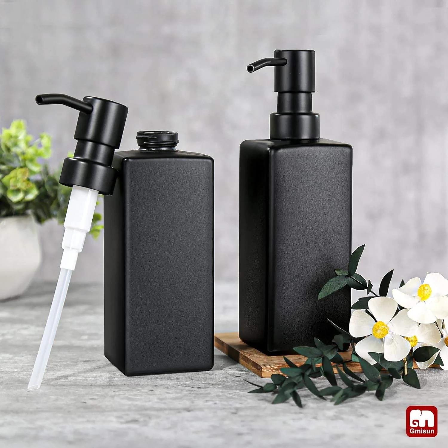 Matte Black Glass Soap Dispenser Set – 2-Pack image indicator(3)