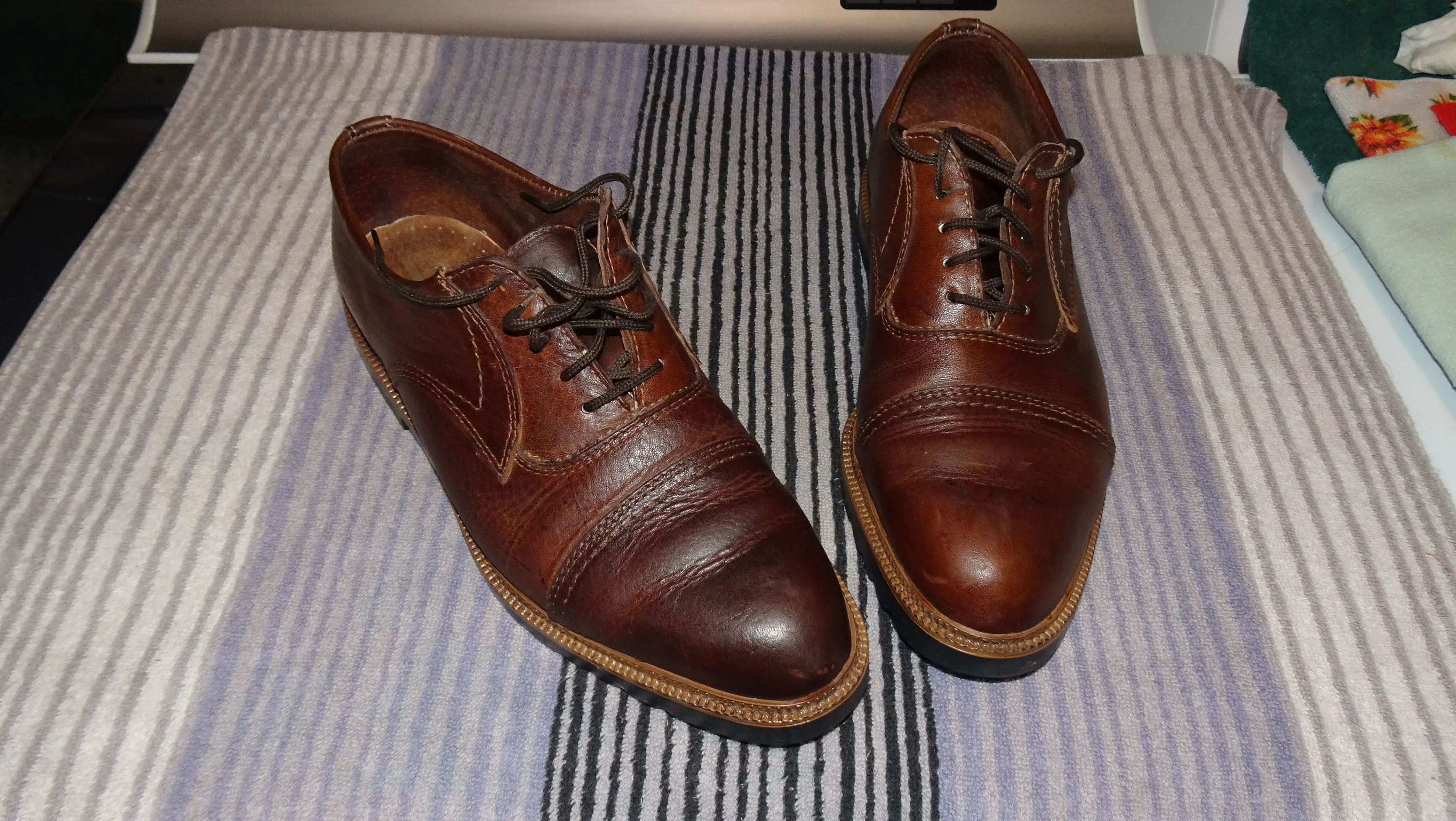 Men's Leather Dress Shoes