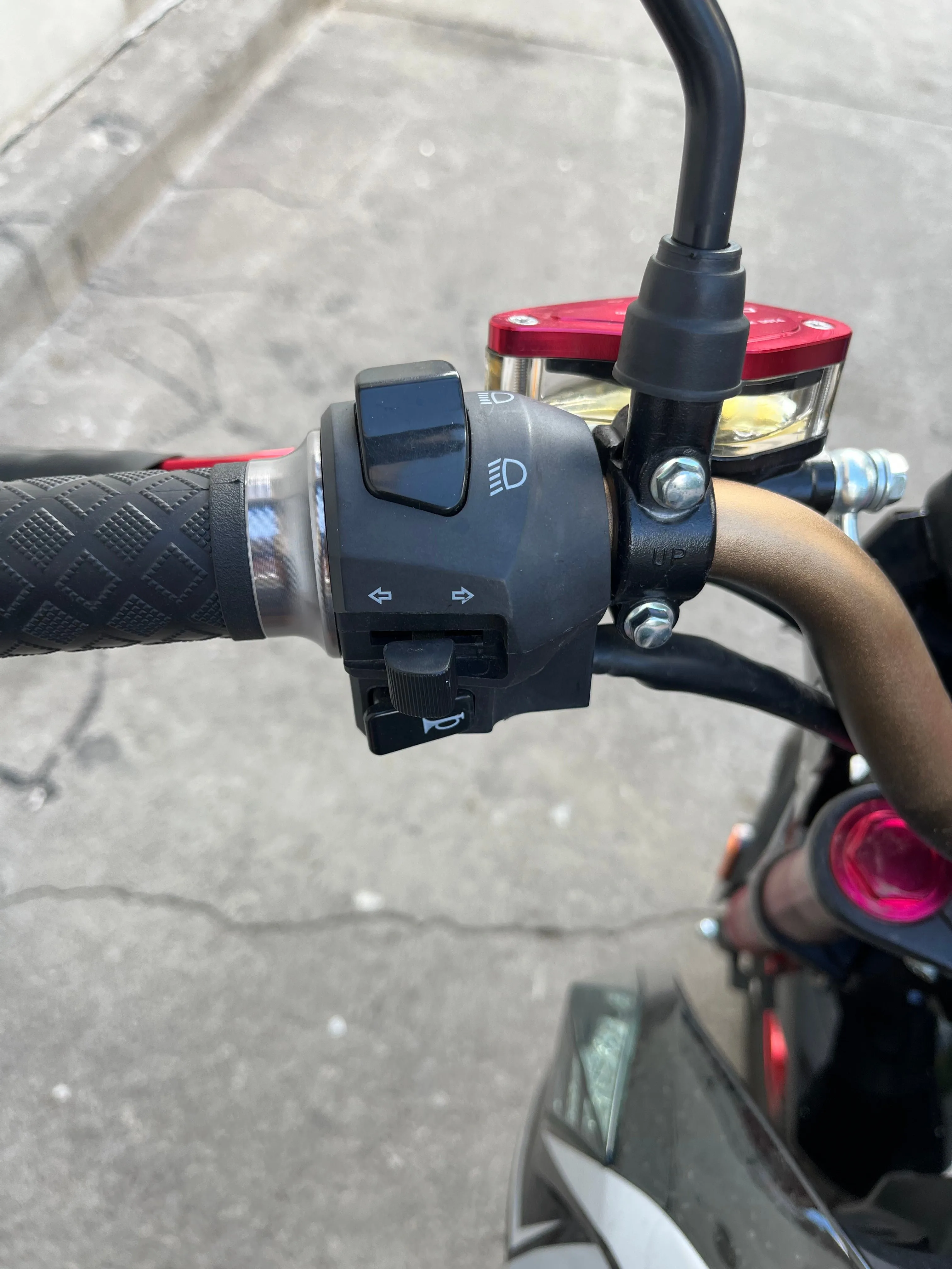 Emmo 72V Gandan | Showroom Demo / As-New / Full Warranty image indicator(7)