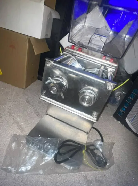 Heavy Duty 850W Removable Table Meat Slicer/Cutting Machine image indicator(2)