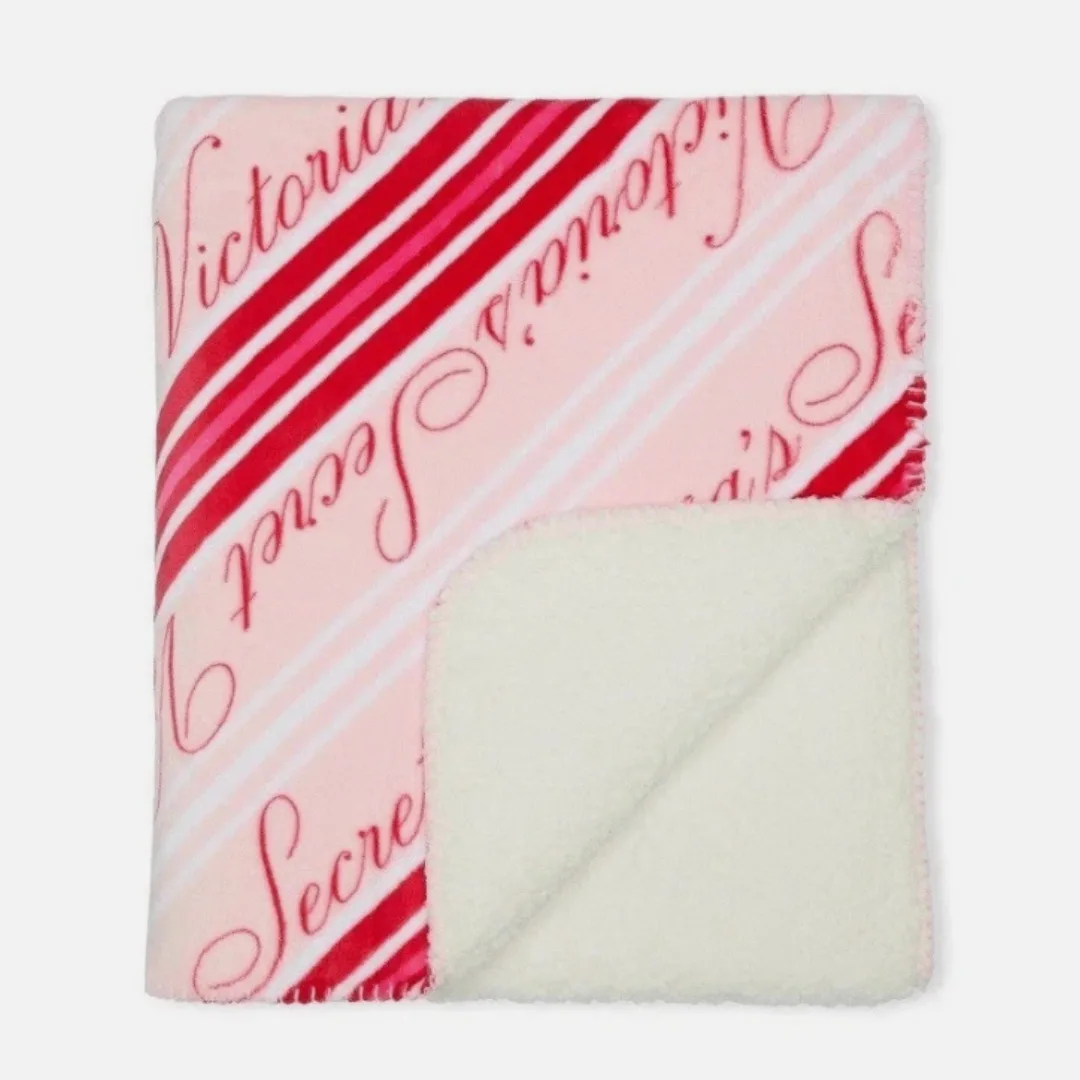 Victoria's Secret Cozy Plush Blanket 60 x 50 in.