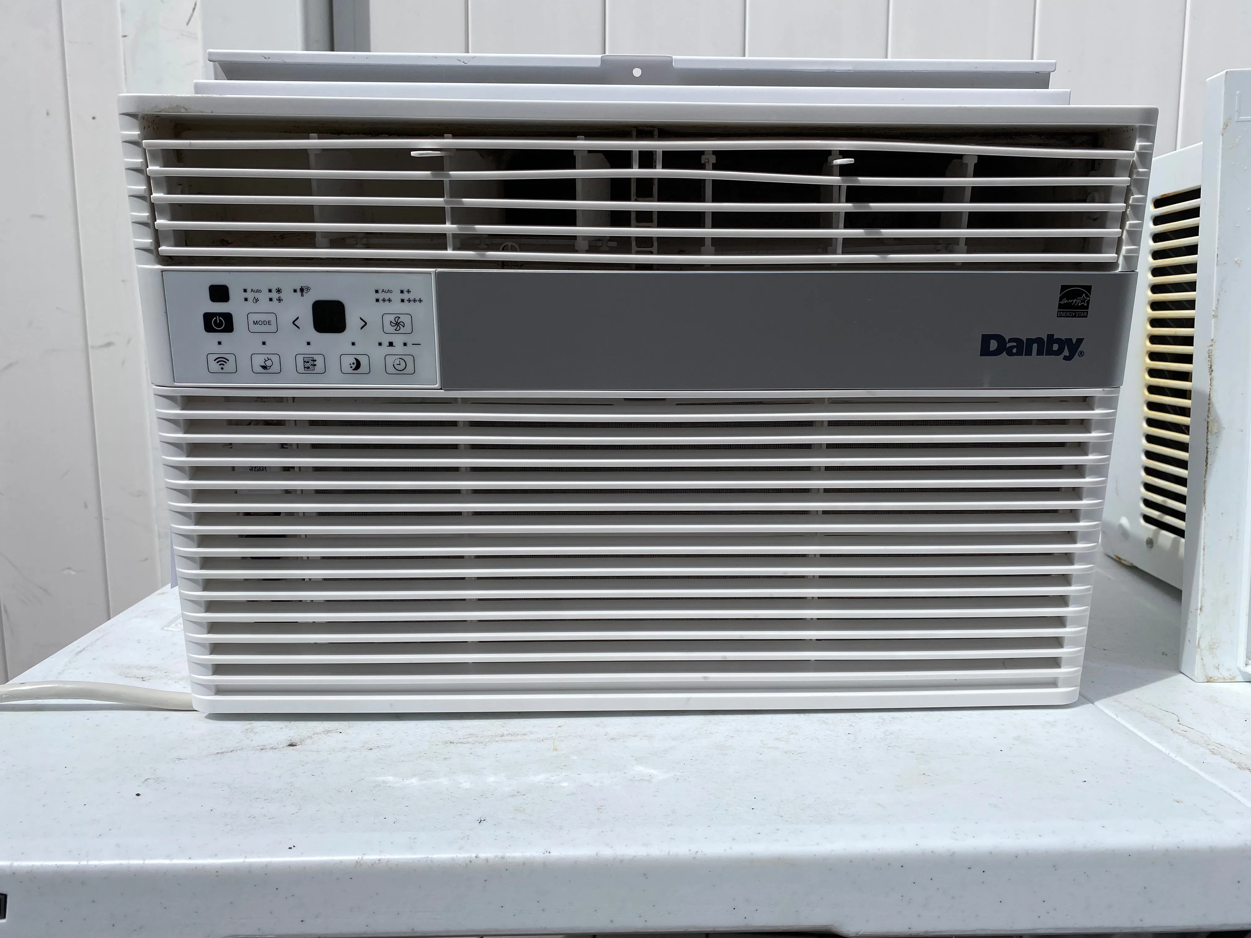 Air Conditioner 8,000 BTU Danby Model # DAC080EB3W