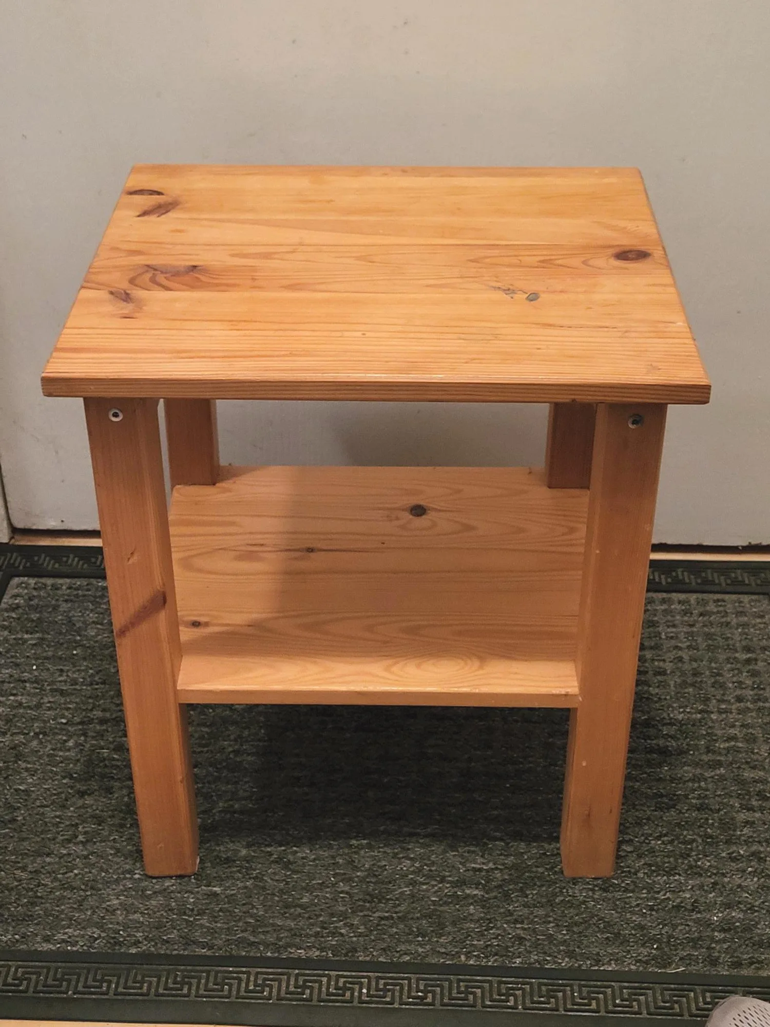 Small 2-level solid wood side table