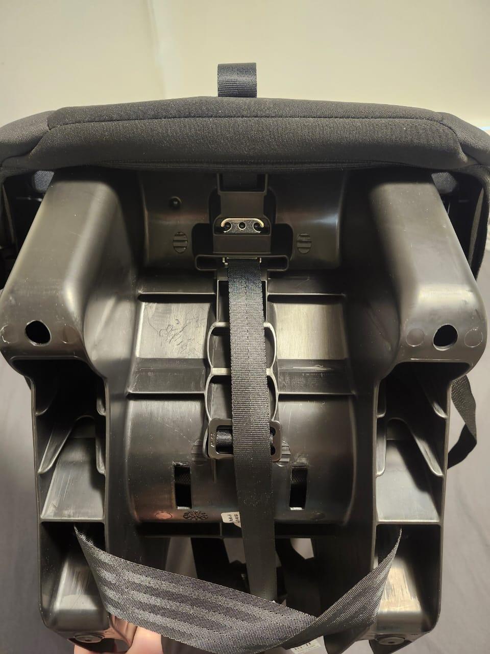 Cosco Car Seat - Black with Geometric Pattern - photo 5