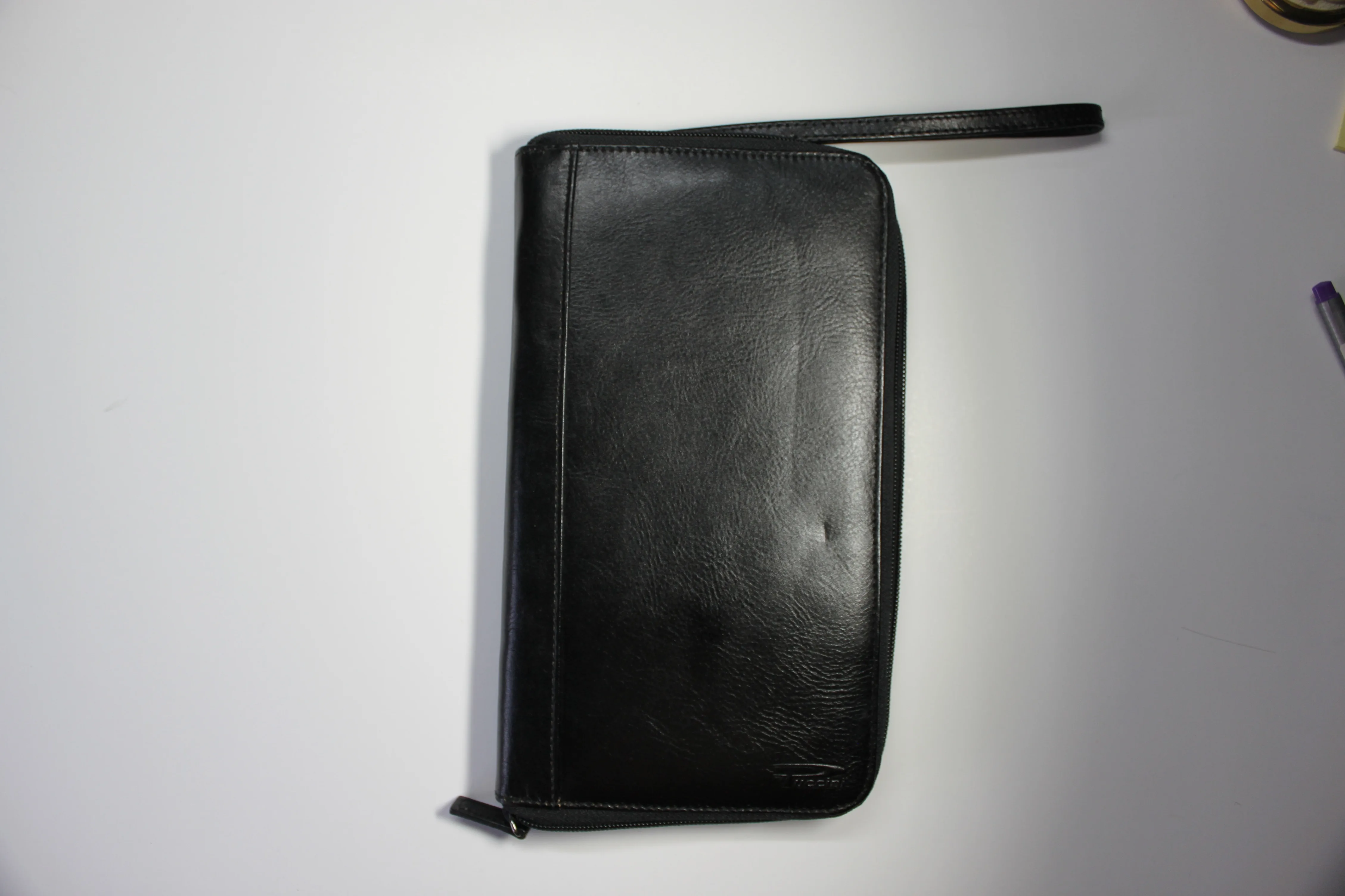 Puccini Leather zippered passport wallet