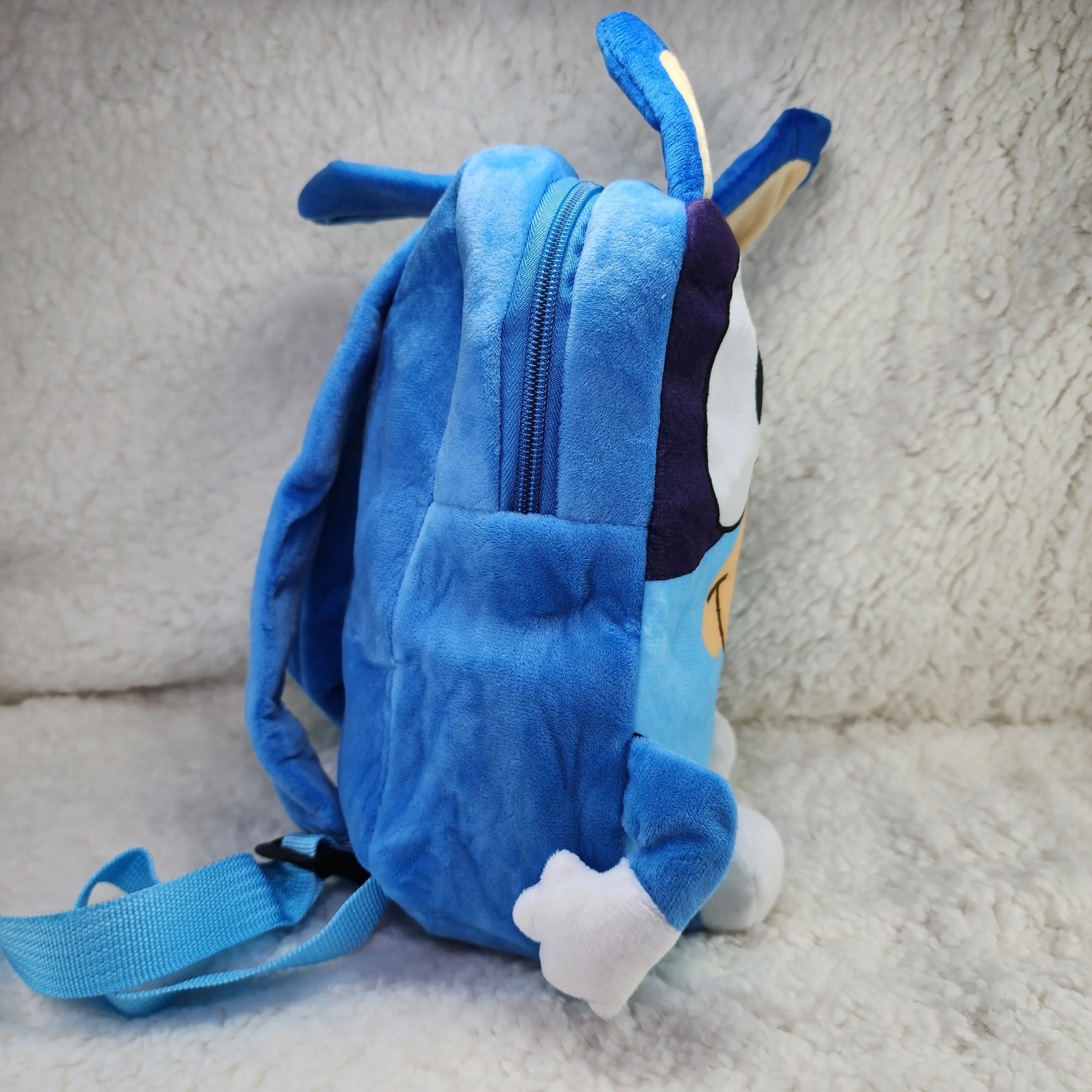 Bluey Children's Small Plush Backpack image indicator(8)