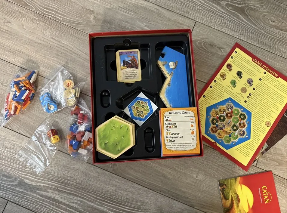 Catan Trade Build Settle Board Game – Like New image indicator(2)