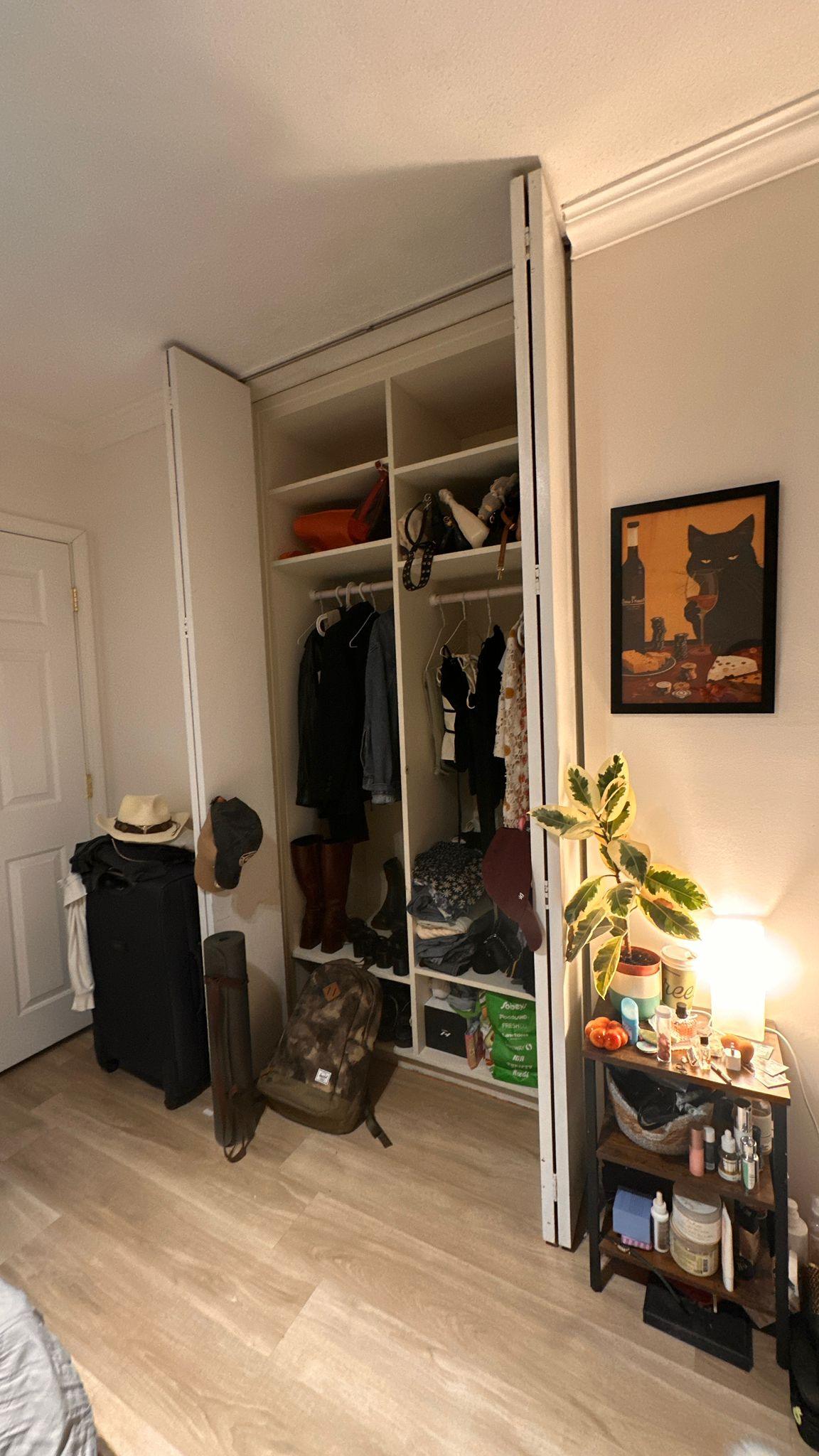 Two Private Rooms for Rent in a 4 Bedroom Duplex - photo 2
