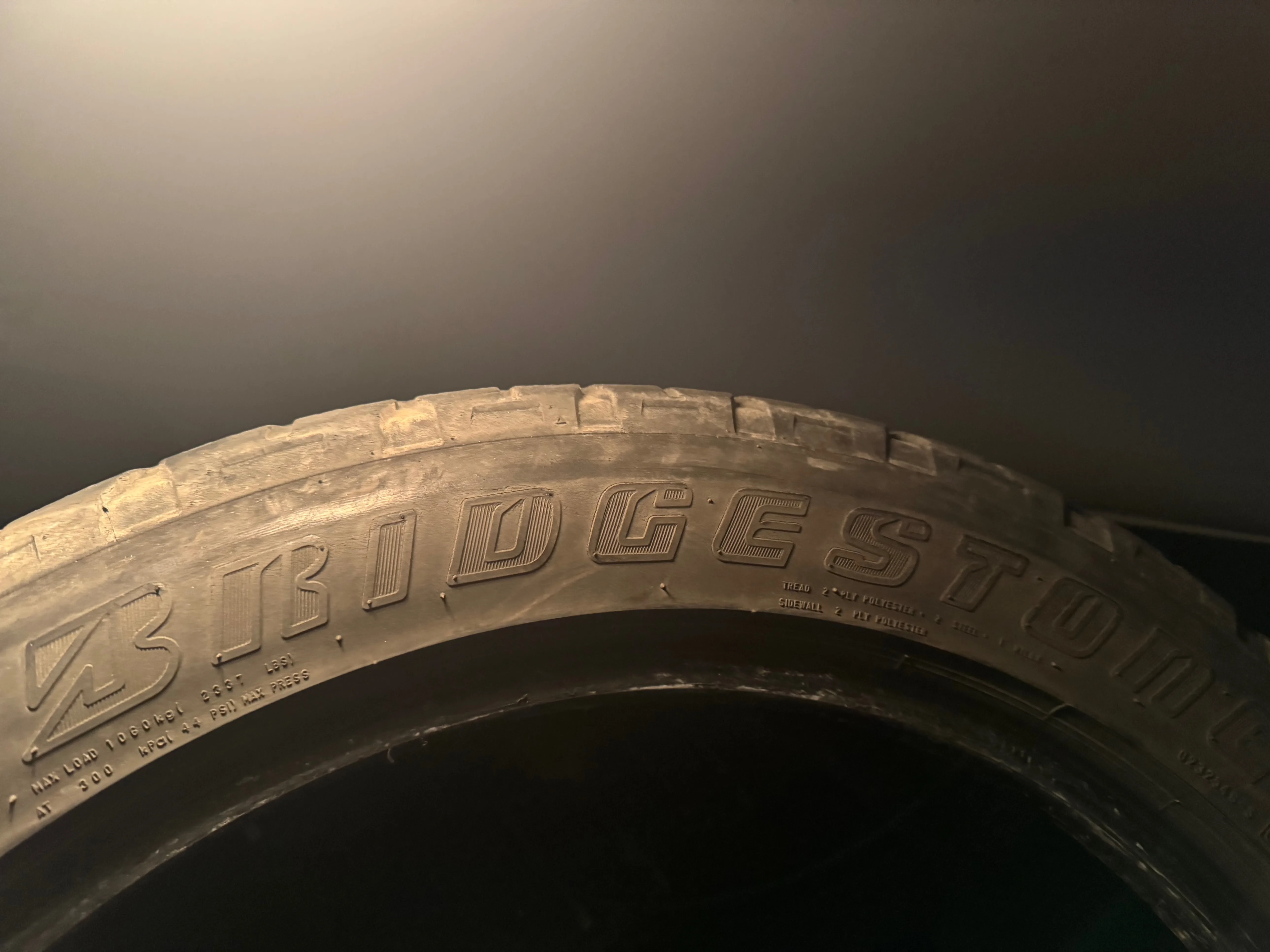 Like New 4 Bridgestone Tires 285/45/22 - FreeDelivery image indicator(2)
