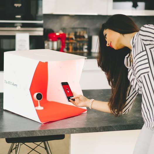 "The Flashery" Lightbox - portable, light-weight