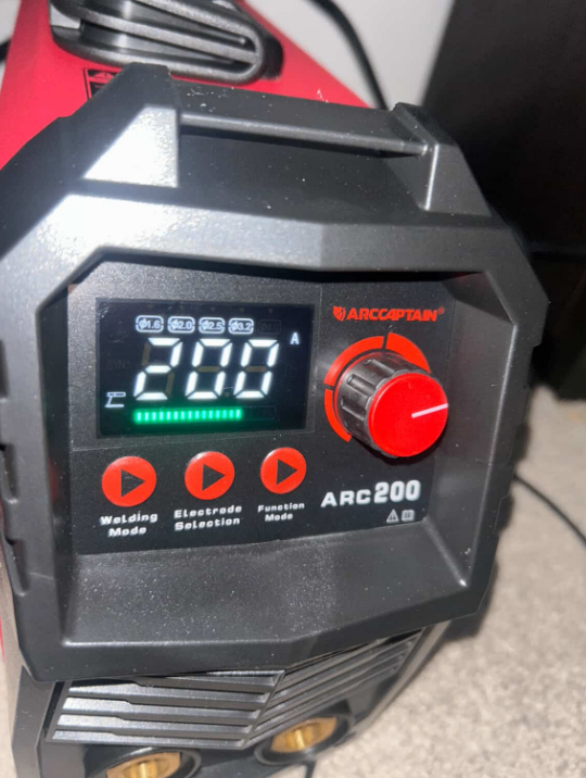 RCCAPTAIN 200A Stick Welder – ARC/Lift TIG 110V/220V Portable - photo 2
