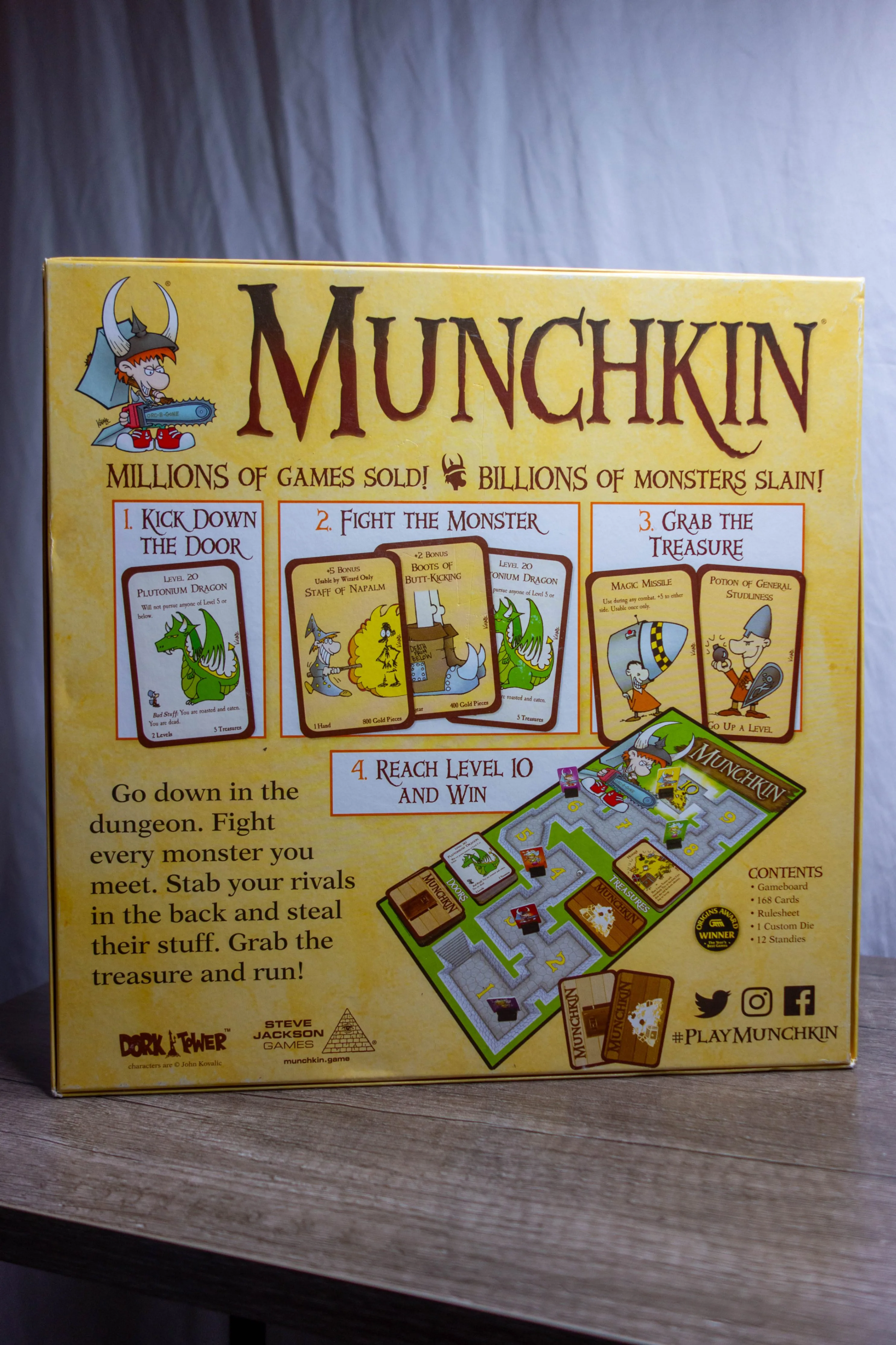 Munchkin Deluxe – Steve Jackson Games (Complete) image indicator(2)