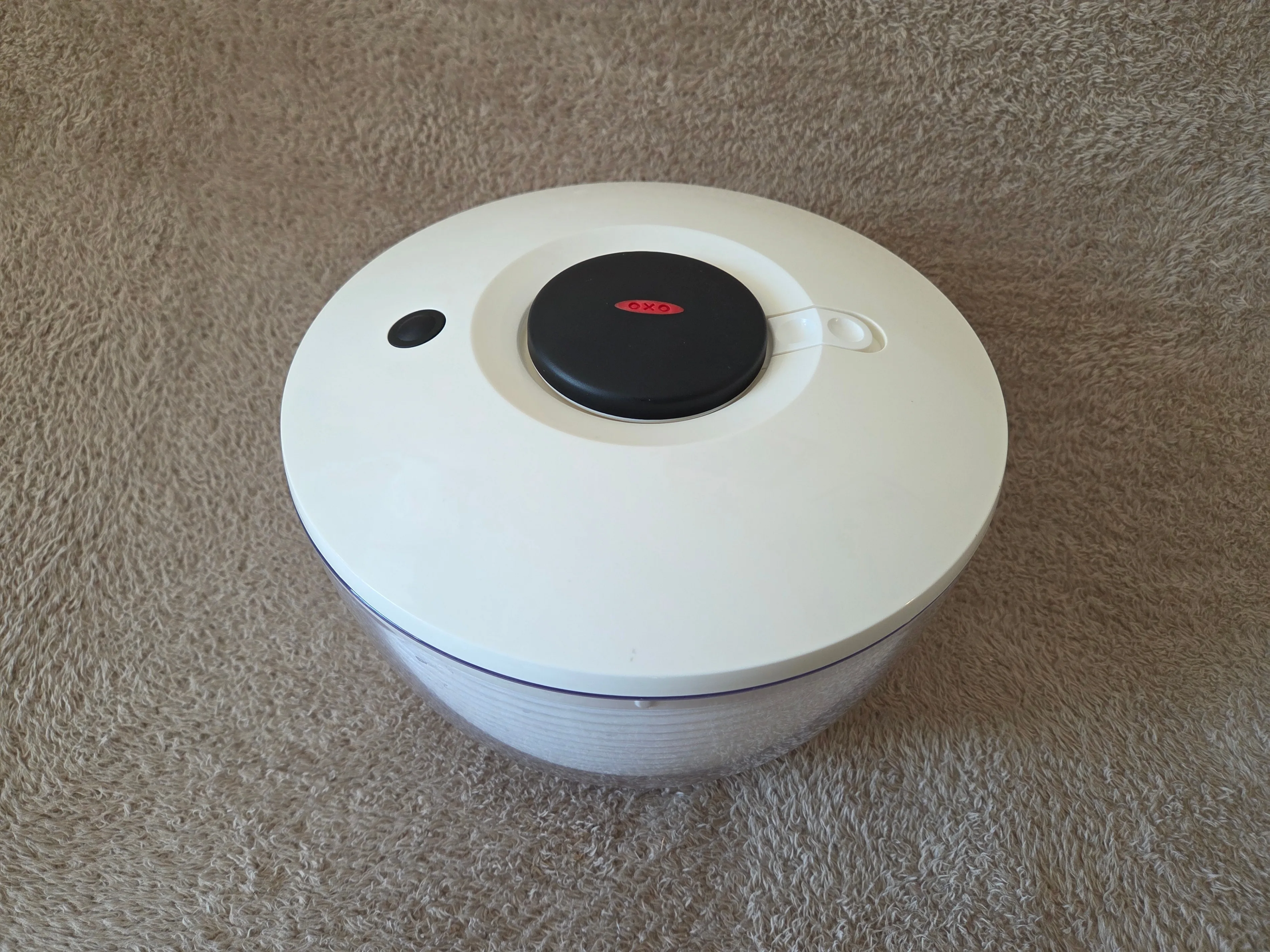 OXO Good Grips Large Salad Spinner, 10.5 in