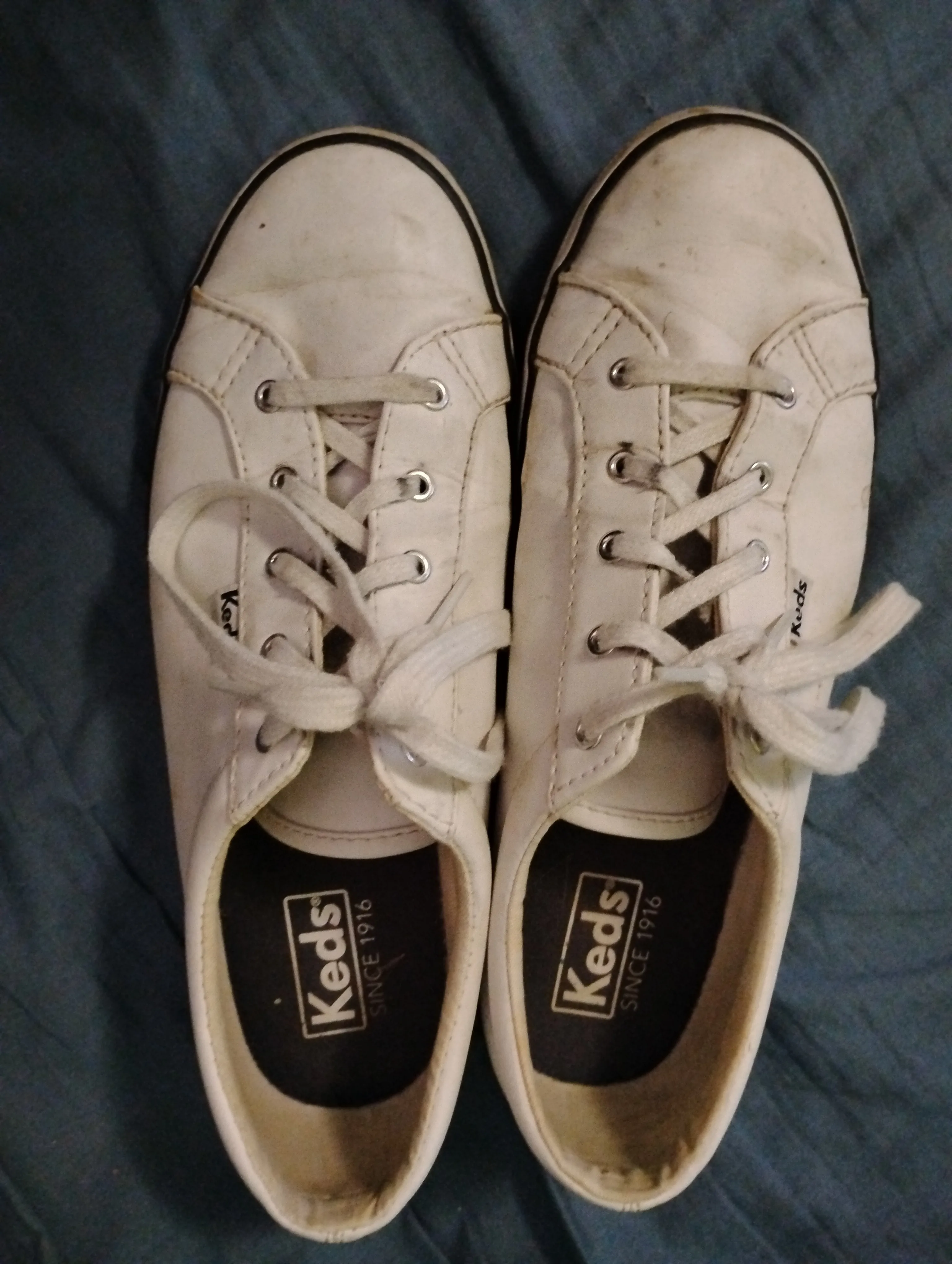 Keds Women’s Canvas Shoes — Size 7.5 (Good Condition thumbnail