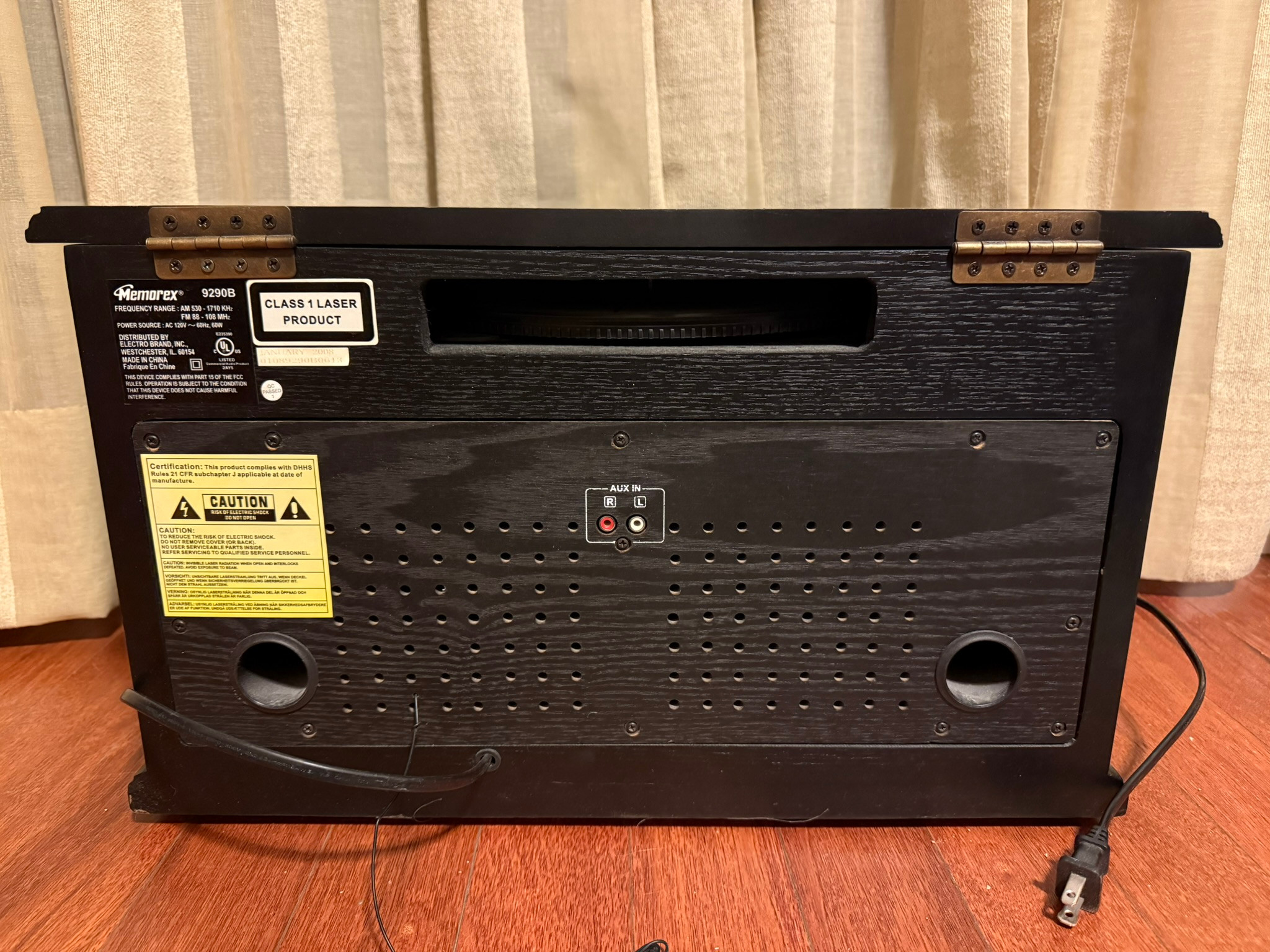 Memorex 9290B CD/Radio/Record Player - photo 3