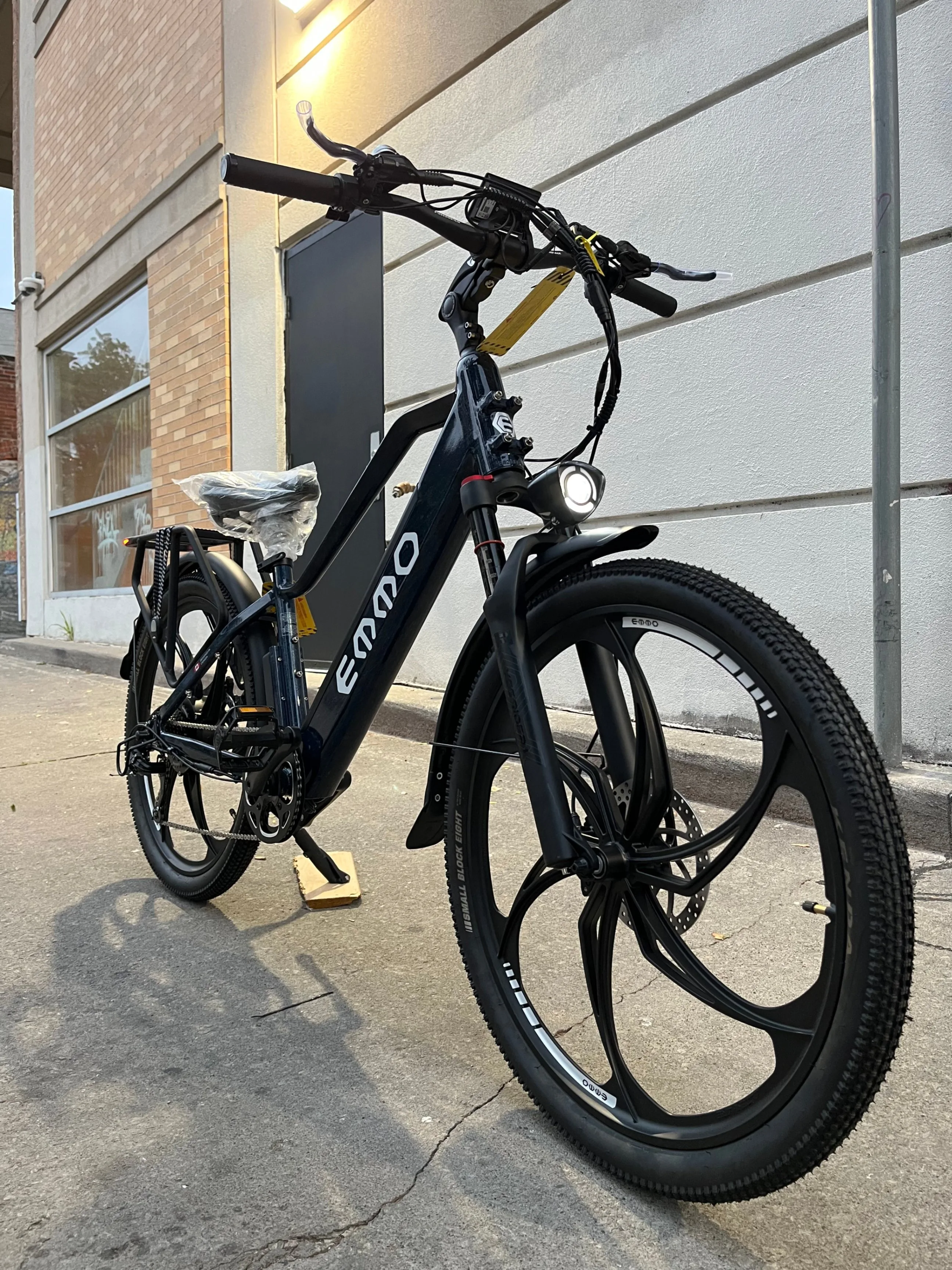 EMMO Trevo Pro Electric Bicycle | Showroom Demo / Full Warranty image indicator(3)