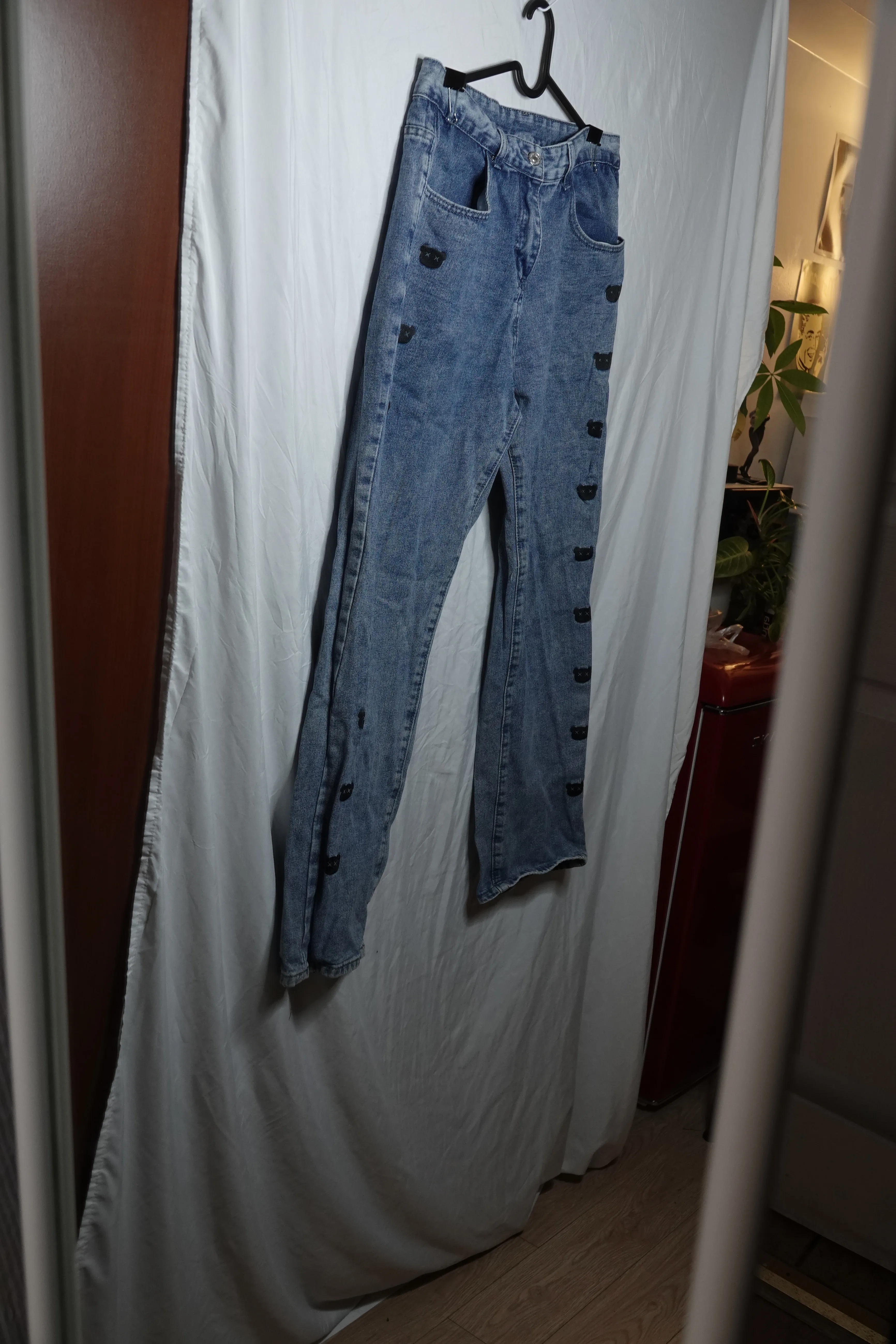 Bear Patch Blue Y2K Skate Jeans image indicator(2)