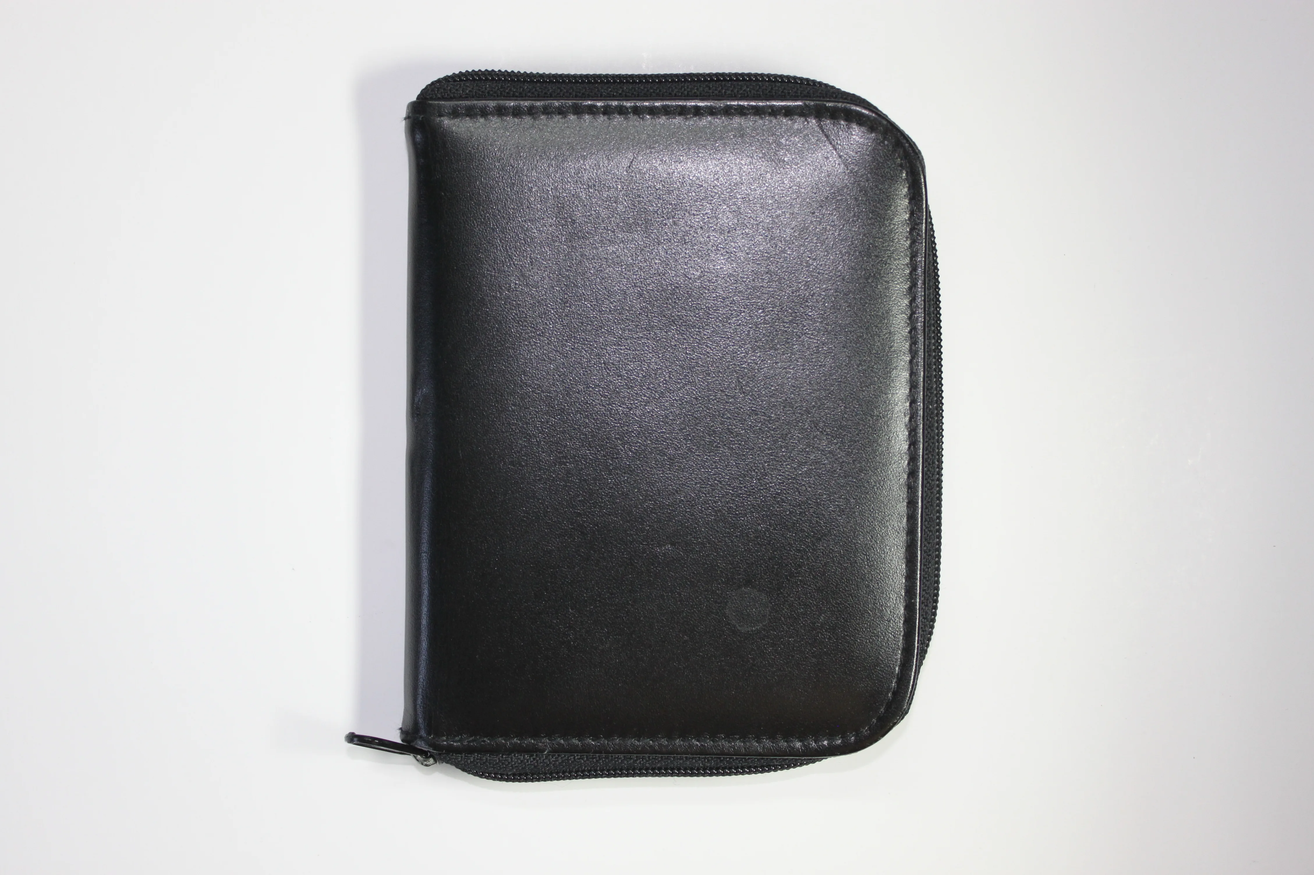 Lillian Vernon Zippered Wallet