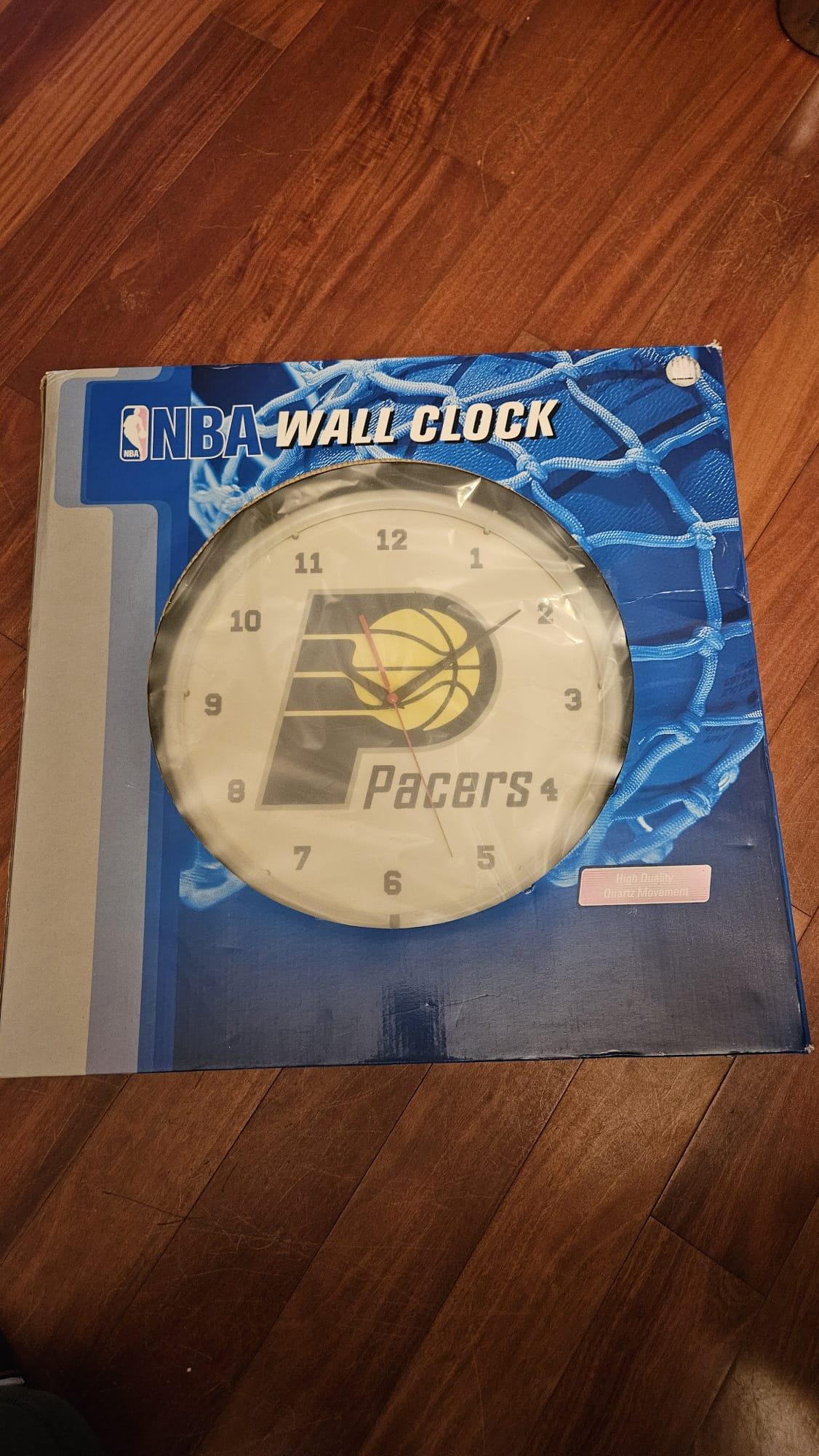 🏀 Vintage NBA Pacers Wall Clock – Brand New in Box! - photo 2