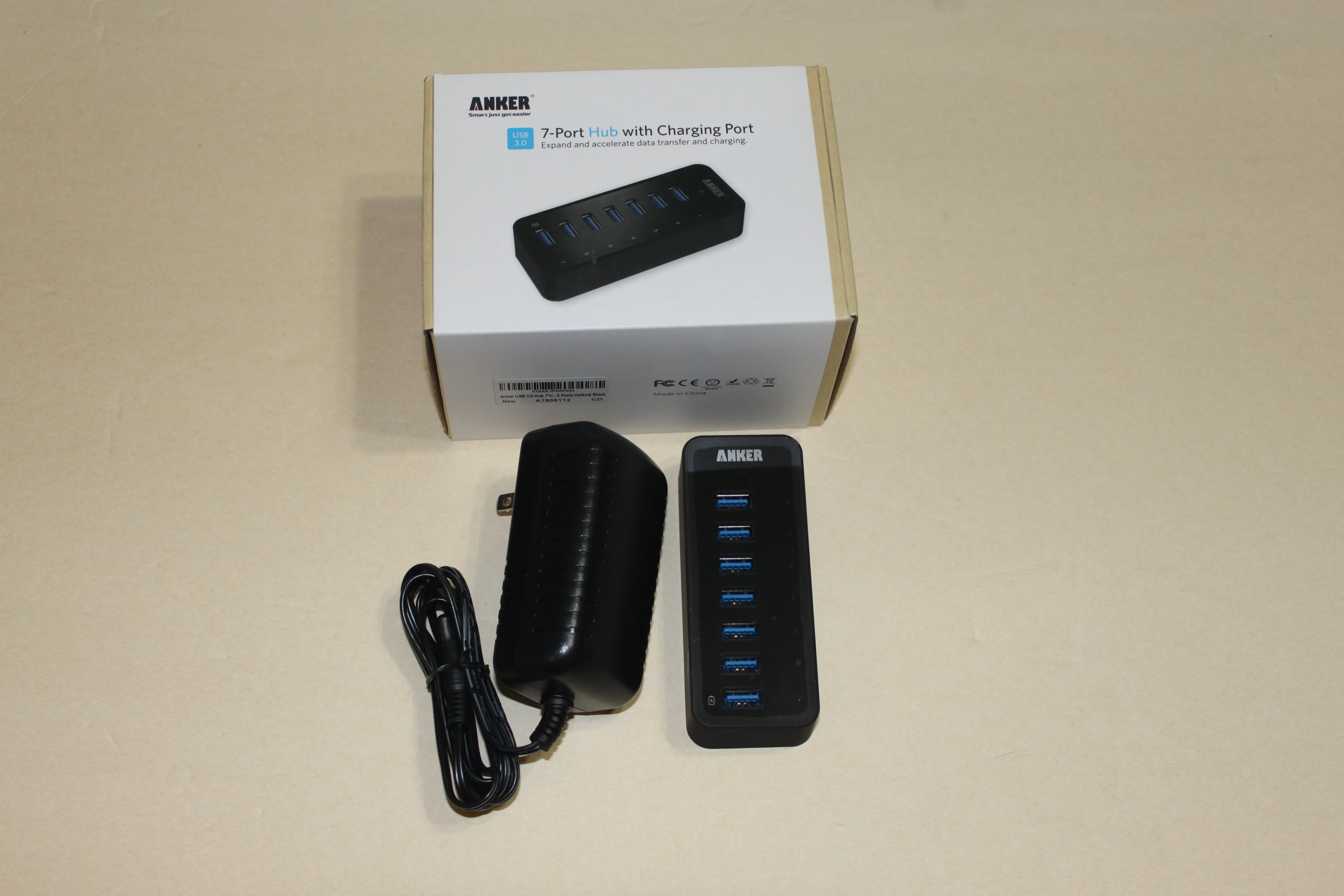 Anker 7 port USB 3.0 with charging port
