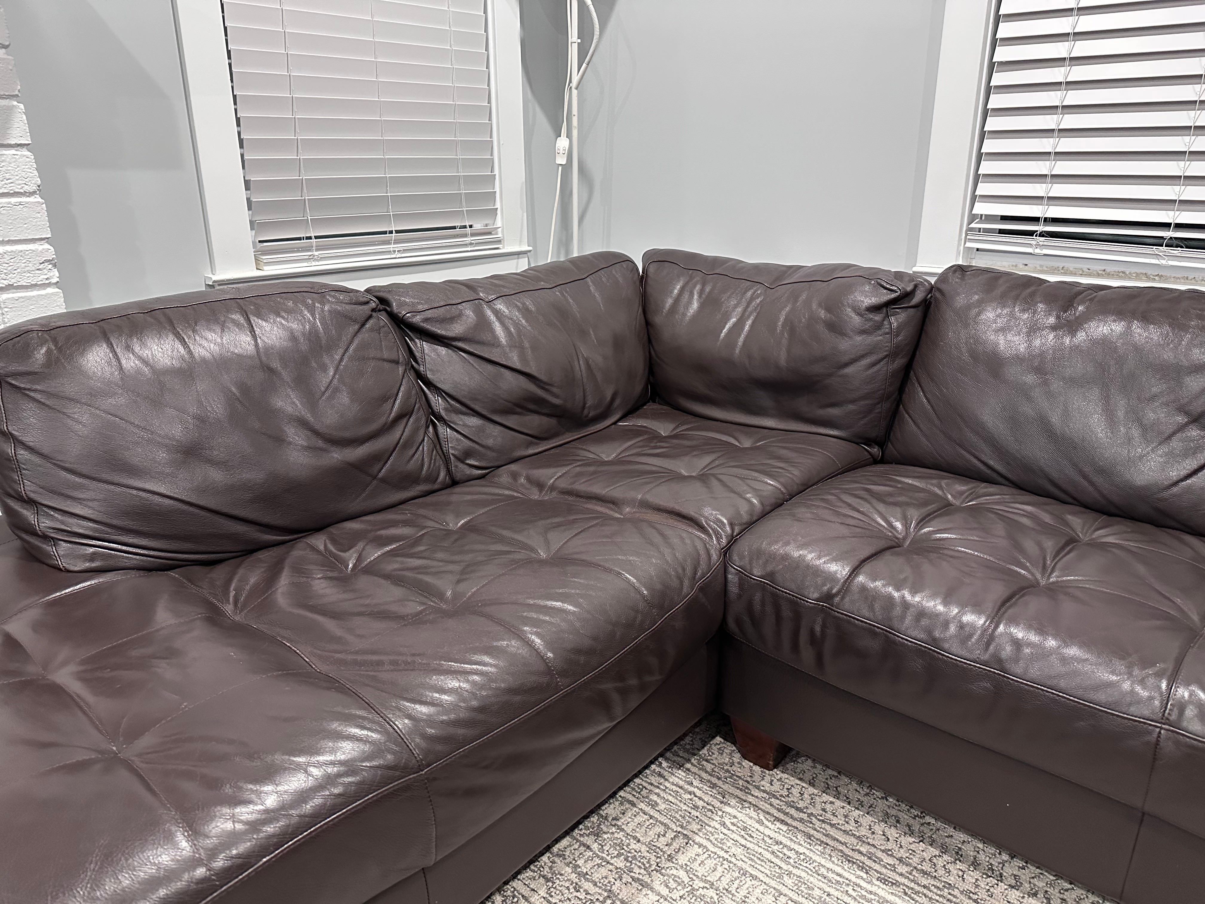 L-Shaped Leather Sofa - photo 5