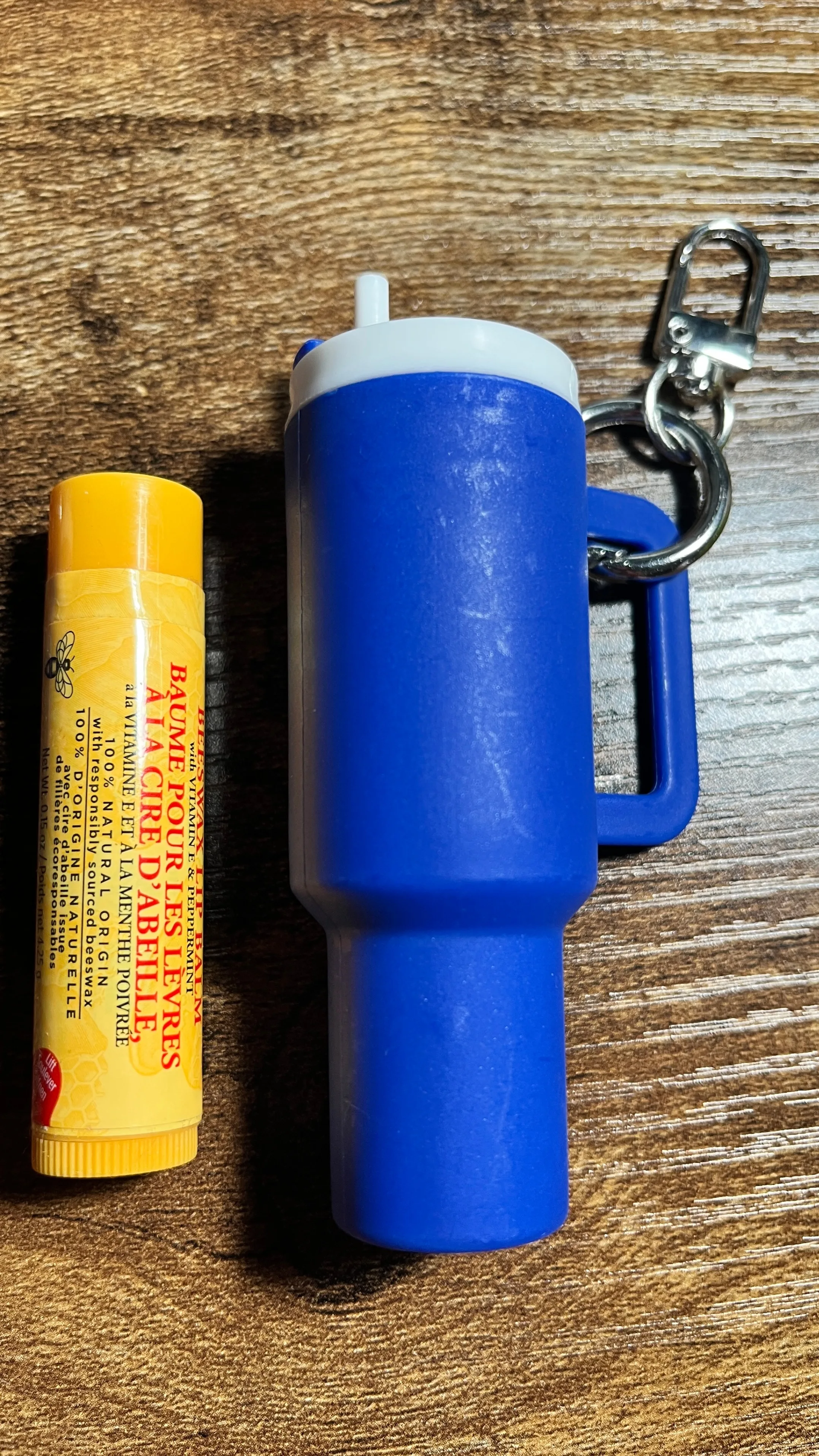 #2 Tumbler Keychain with scre top lid to hold your items! image indicator(4)