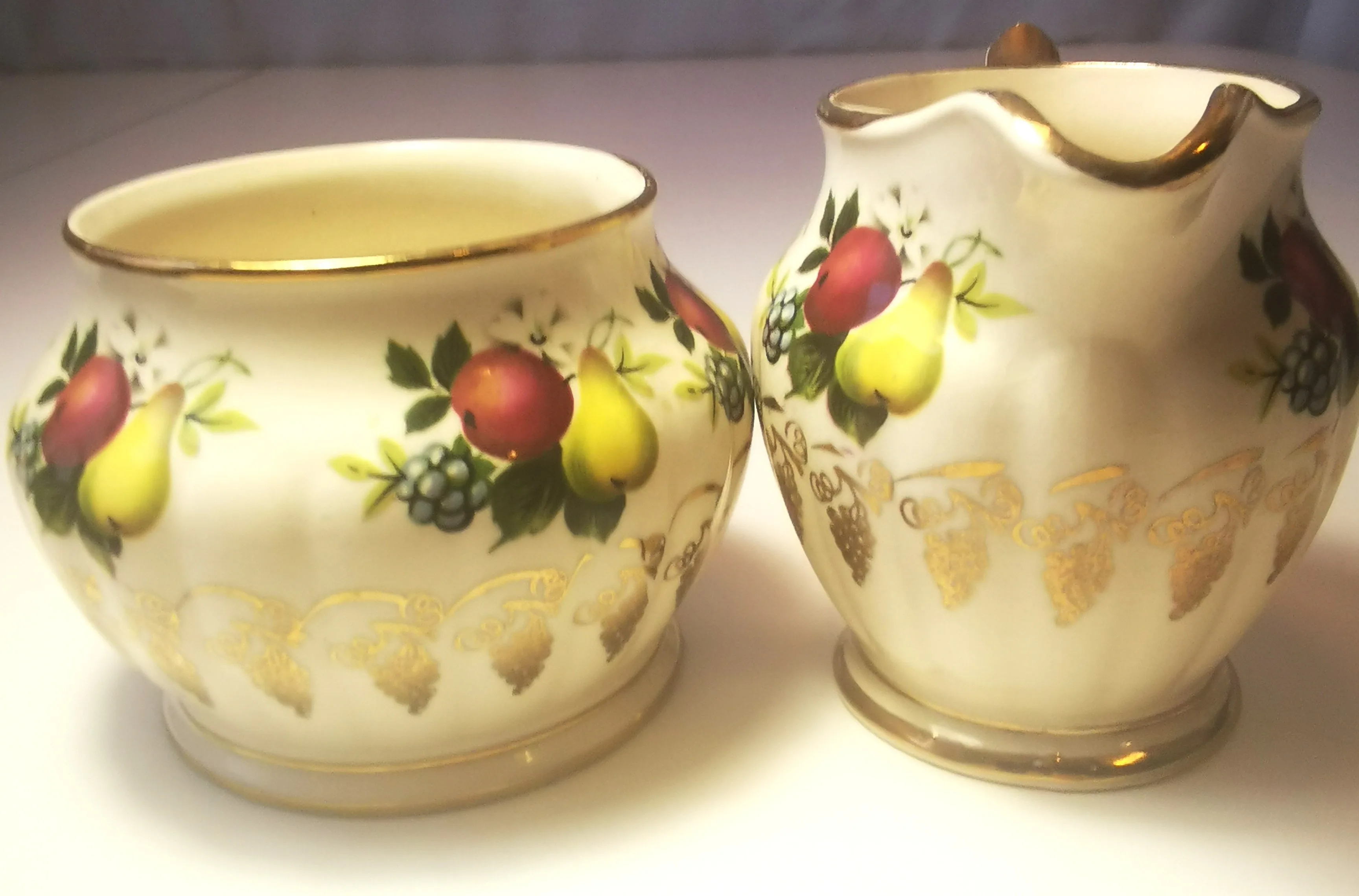 Creamer Sugar Bowl Set Fruit Sadler Engand Limited Edition 3426 image indicator(6)