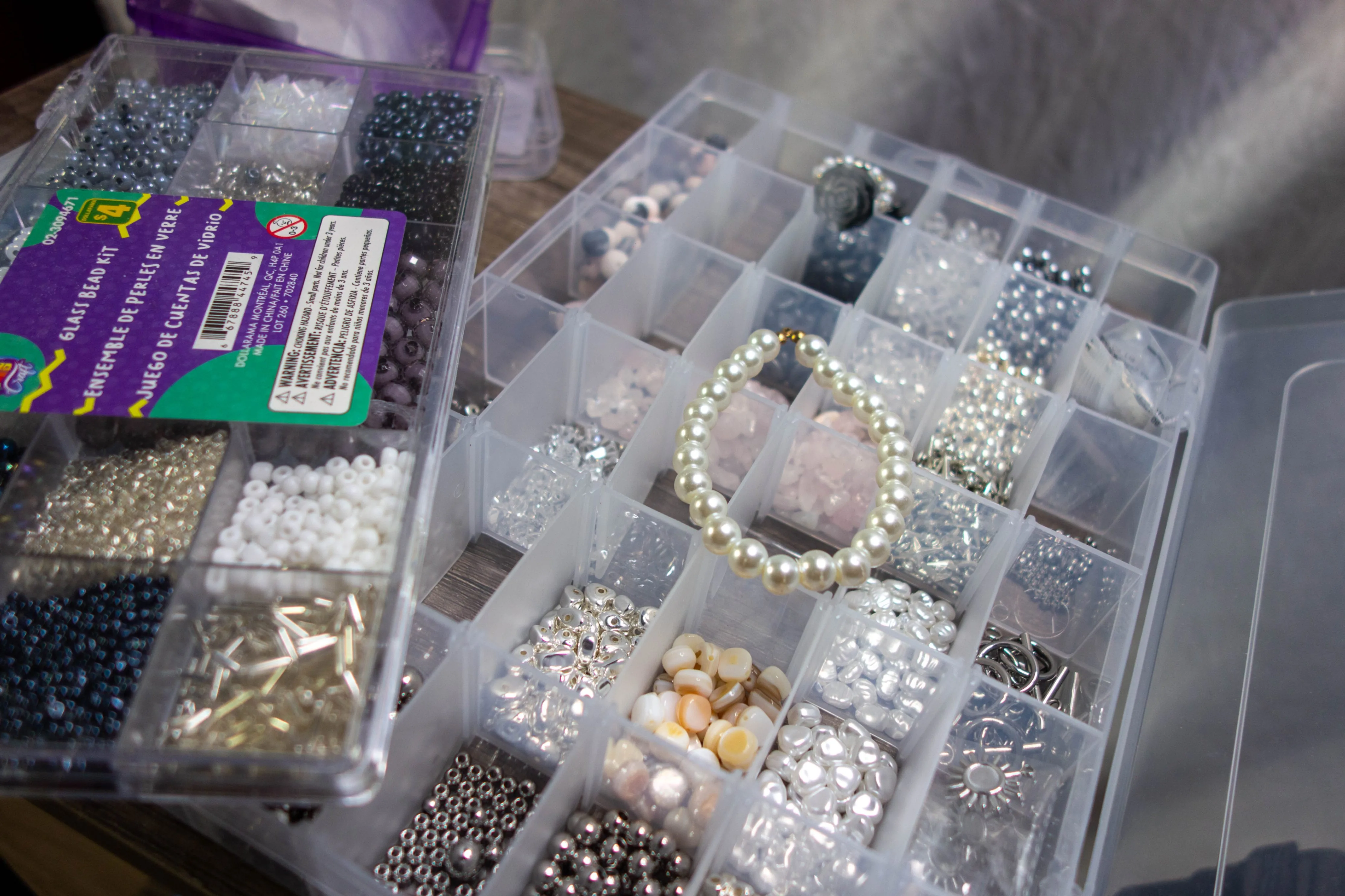 Complete Jewelry Making Set – Beads, Tools & Organizers image indicator(2)