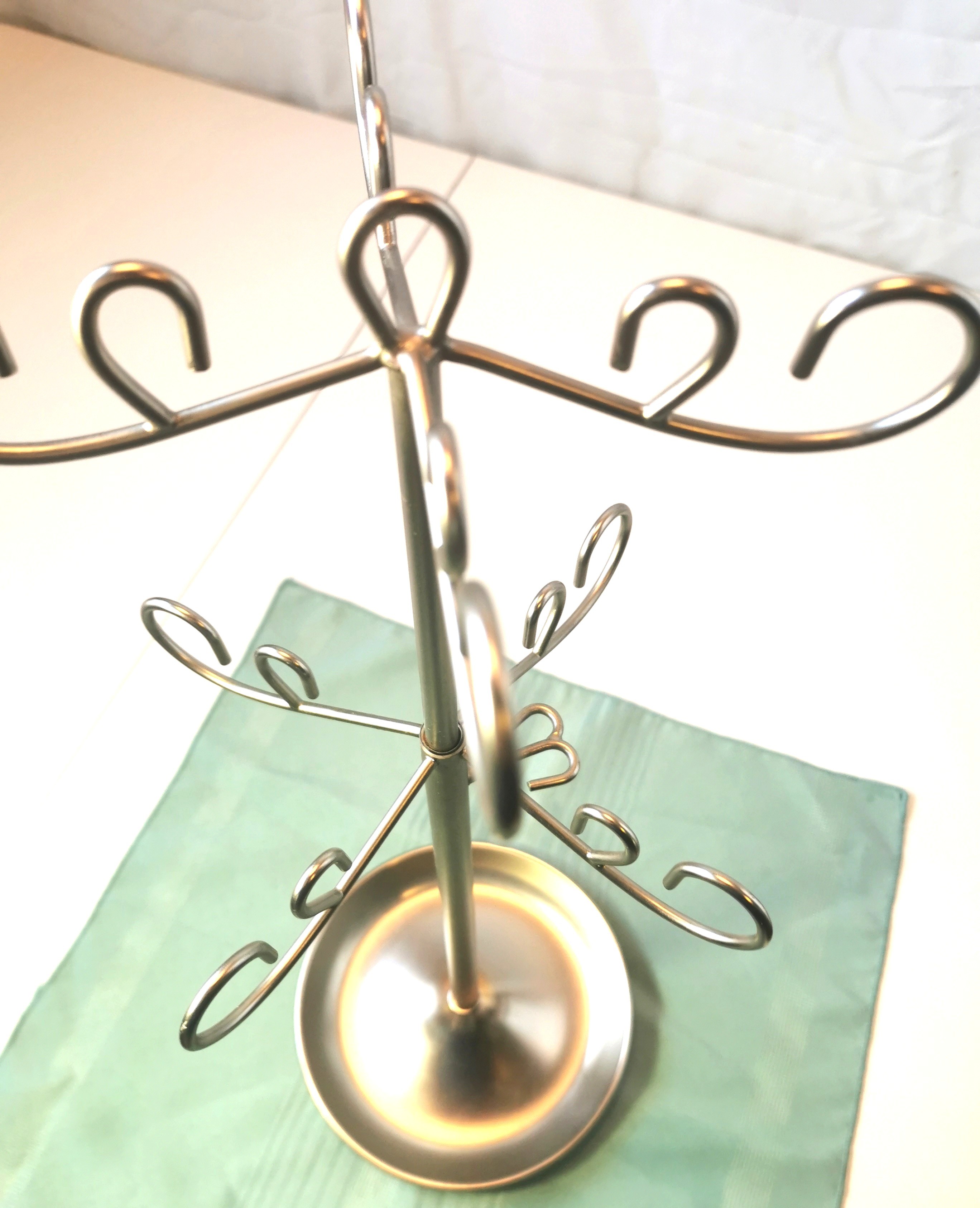 Silver-Tone Metal Jewelry Display Tree, 19″, Multi-Hook Organize