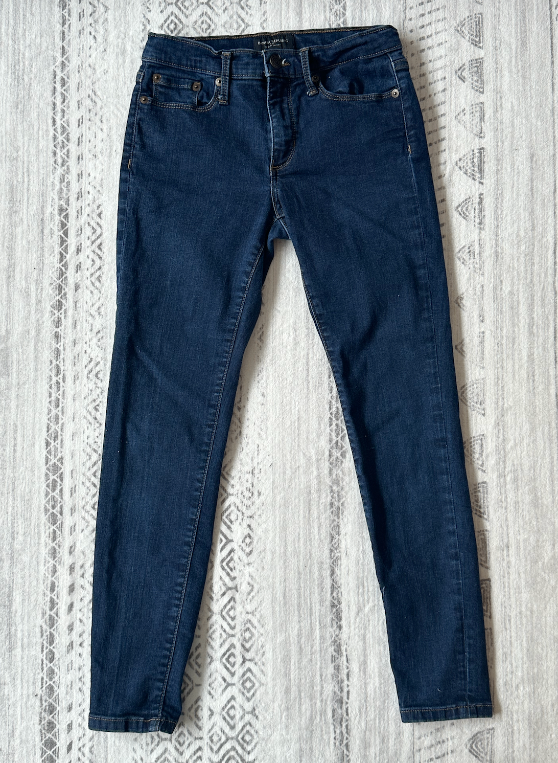 [closet cleanout] - BANANA REPUBLIC jeans