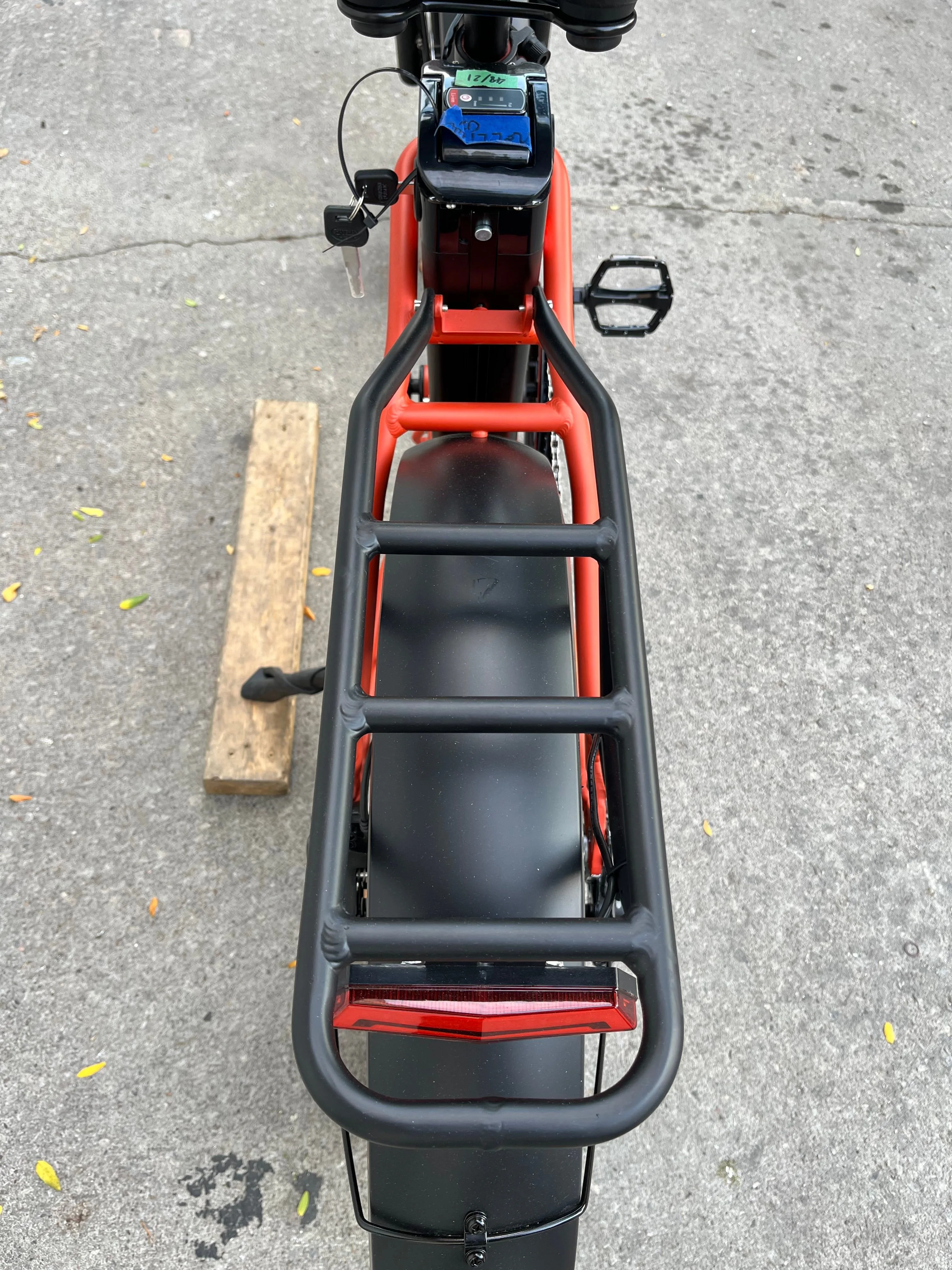 EMMO E-Mini Pro Electric Bicycle | Showroom Demo / Full Warranty image indicator(8)