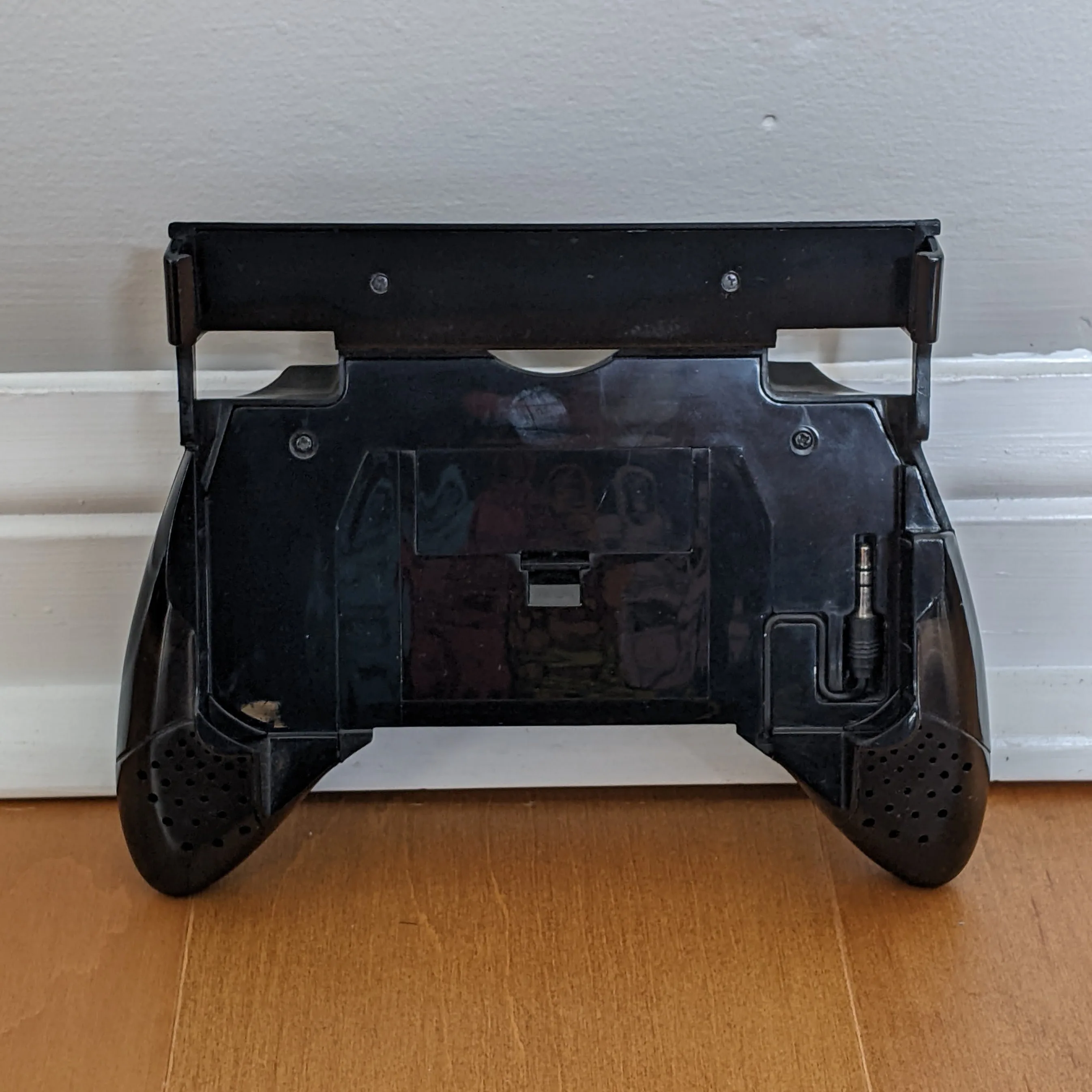 Stereo Ergonomic Hand Grip for Nintendo DS Lite image indicator(3)