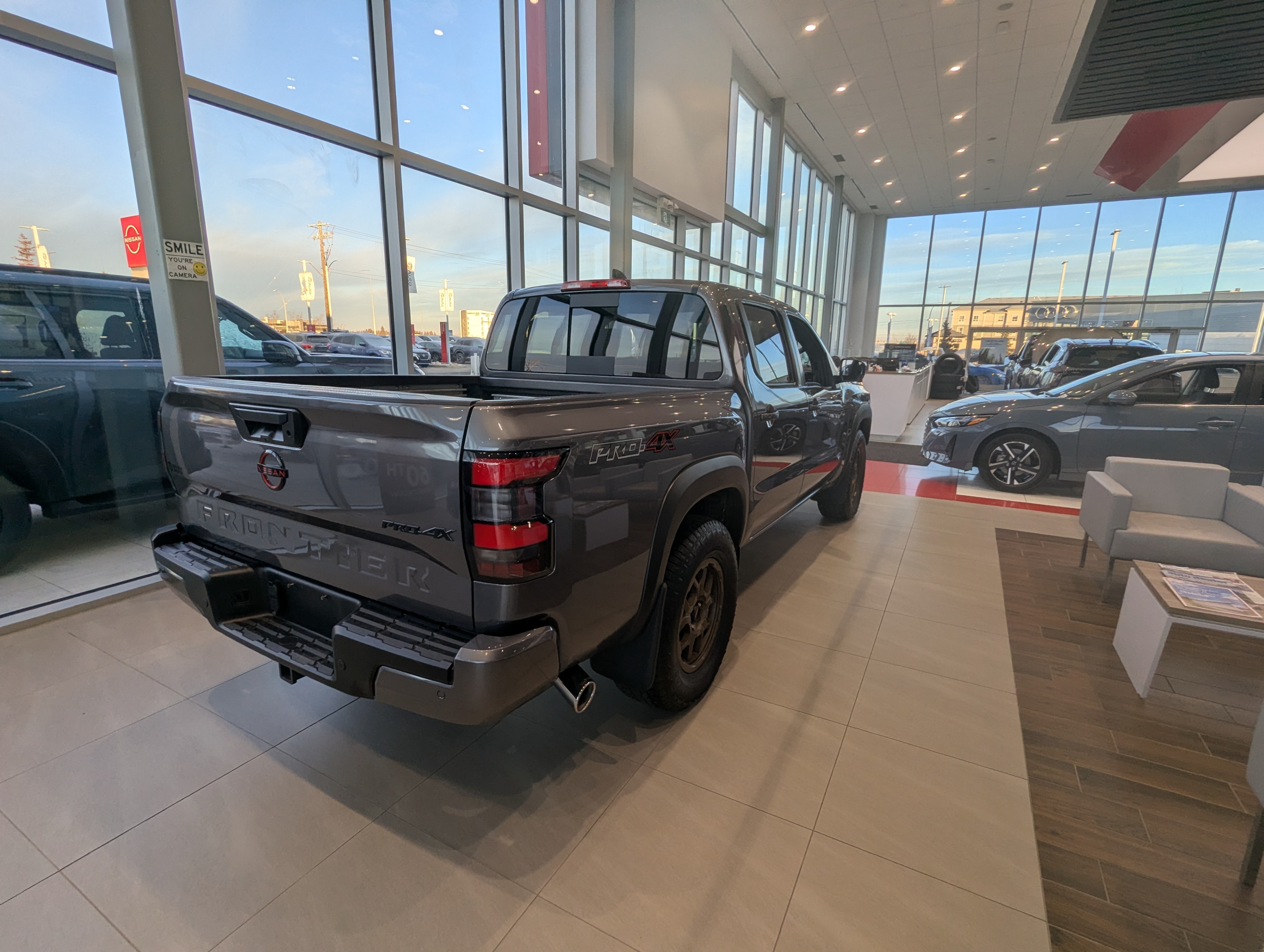 2024 Nissan Frontier PRO-4X NISMO - photo 3