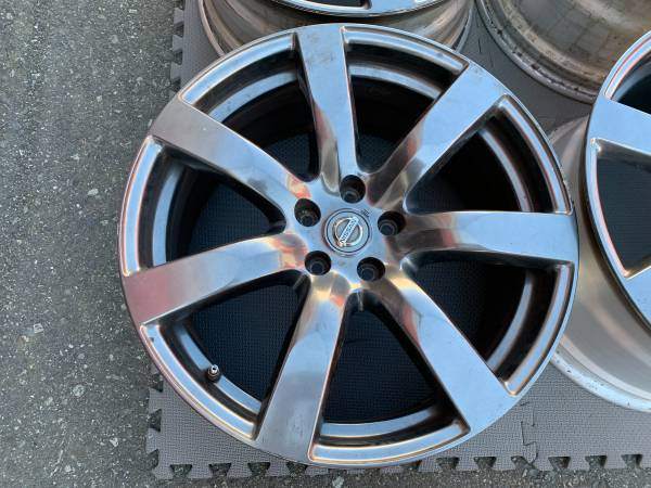 Set of Nissan GTR 20X9.5/10.5 Forged Rays Eng rims in good cond - photo 4