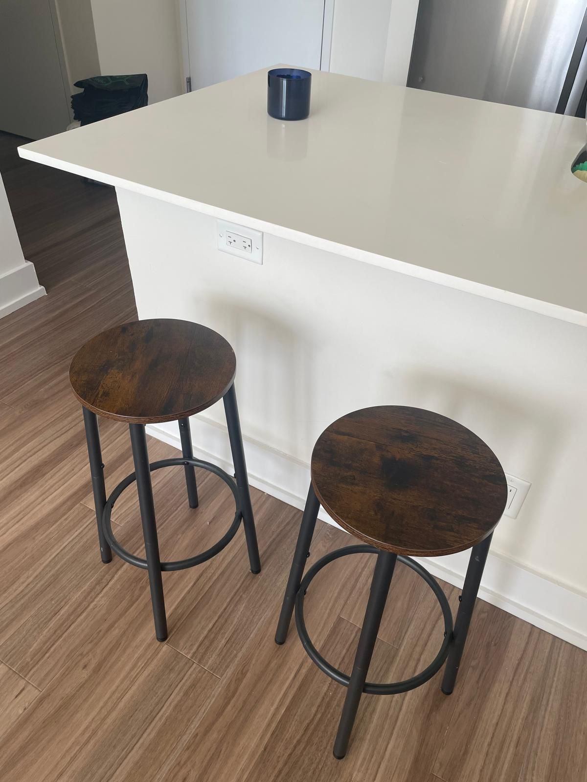 Bar Stools x2 - photo 2