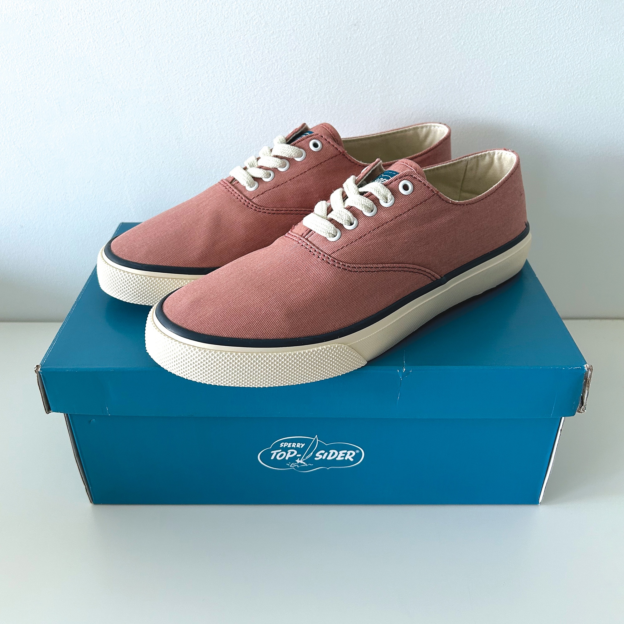Sperry Unisex Classic CVO Sneaker (M 7.5 / W 9)
