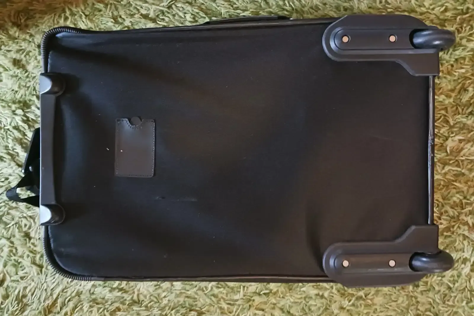 Protocol Basics Black 22" x 14" x 8" Luggage/Suitcase On Wheels image indicator(6)