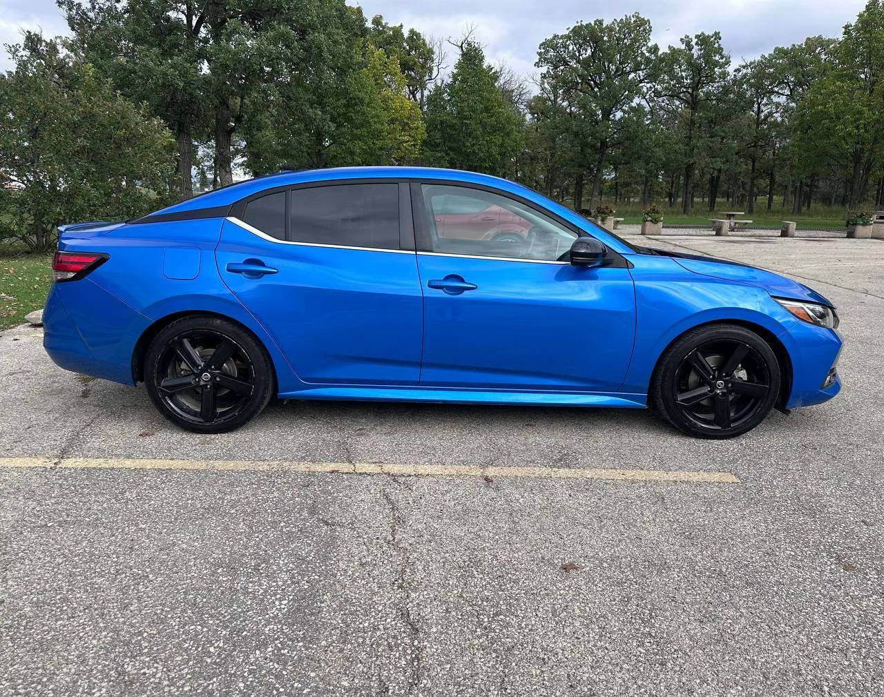 2021 Nissan Sentra SR image indicator(2)
